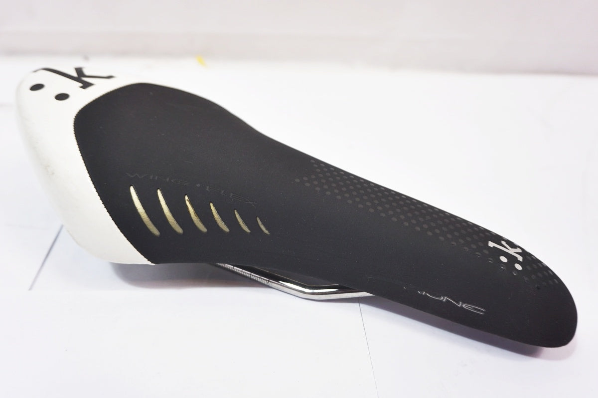 FIZIK 「フィジーク」 ARIONE K3 サドル / バイチャリ世田谷店