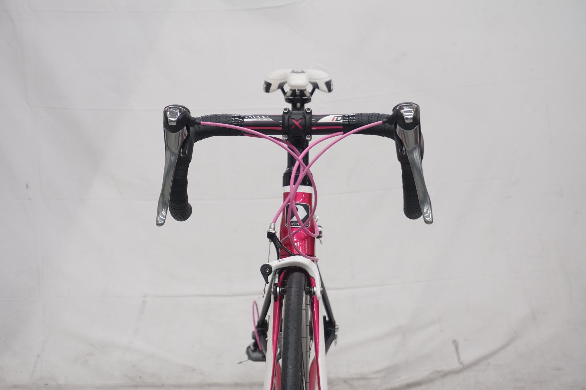 GARNEAU 「ガノー」 LGS-RHC W 2012年モデル ロードバイク/ 大阪美原北インター店