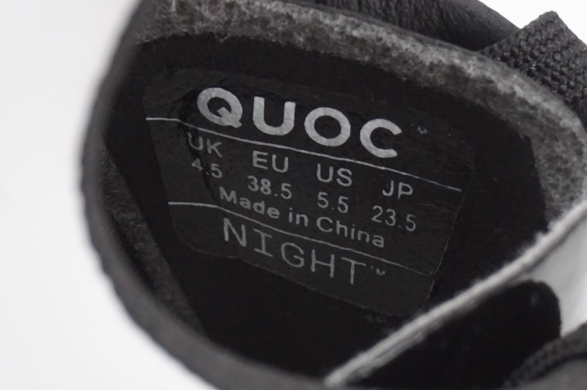 QUOC 「クオック」 NIGHT EU38.5 シューズ / 大宮店