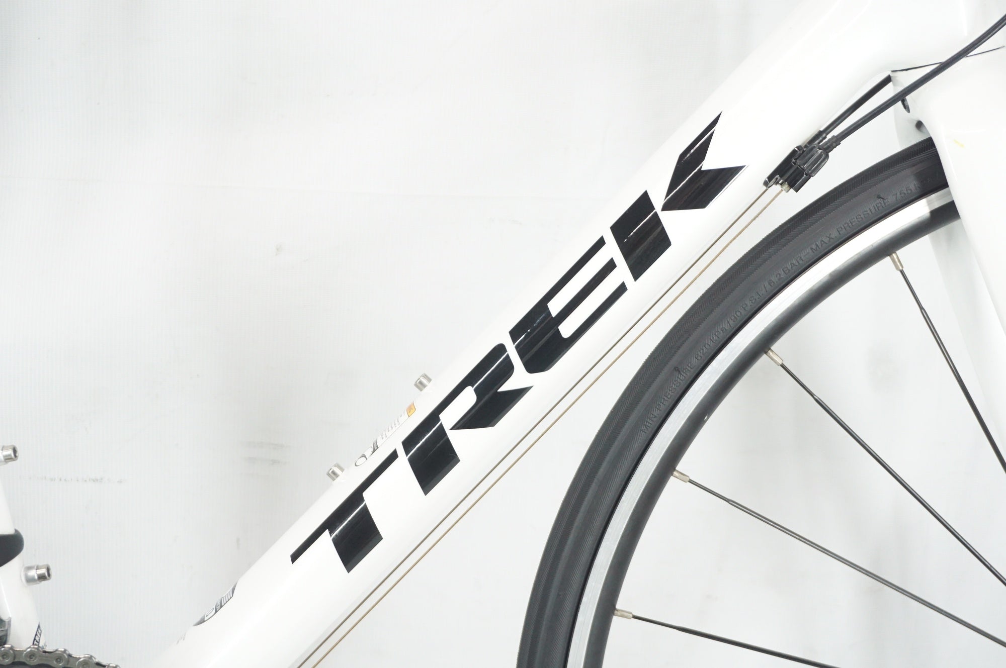 TREK 「トレック」 EMONDA S5 2015年モデル ロードバイク / 阪急塚口店