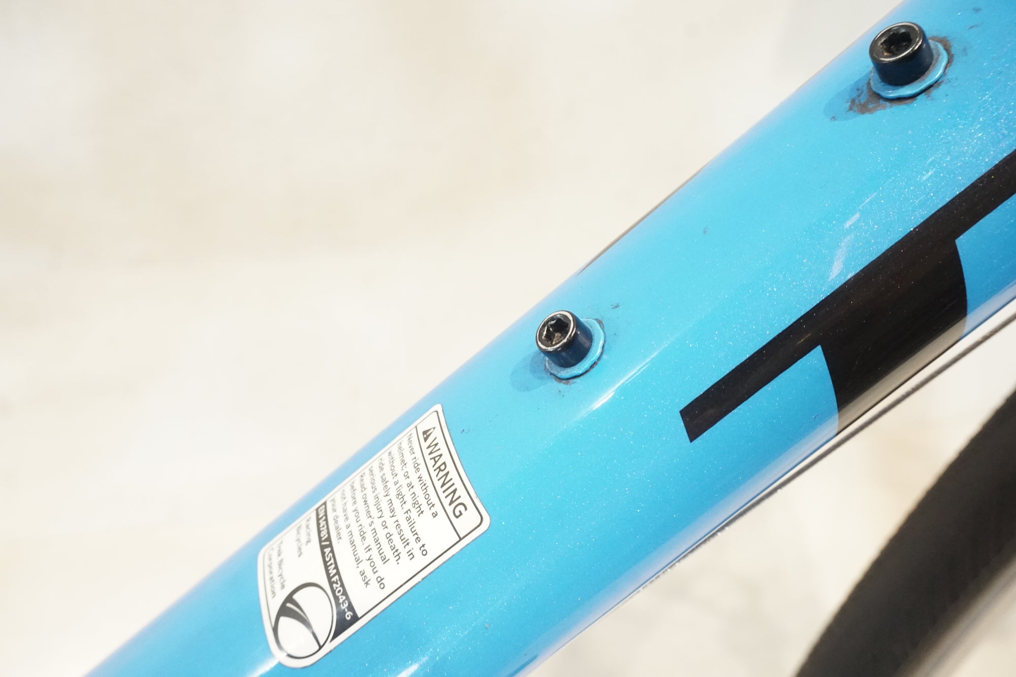 TREK 「トレック」 EMONDA ALR 5 2016年モデル ロードバイク / 横浜戸塚店