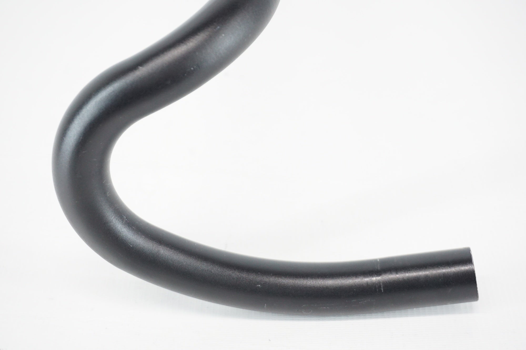 GIANT 「ジャイアント」 CONNECT Φ31.8 400mm ハンドル / 阪急塚口店