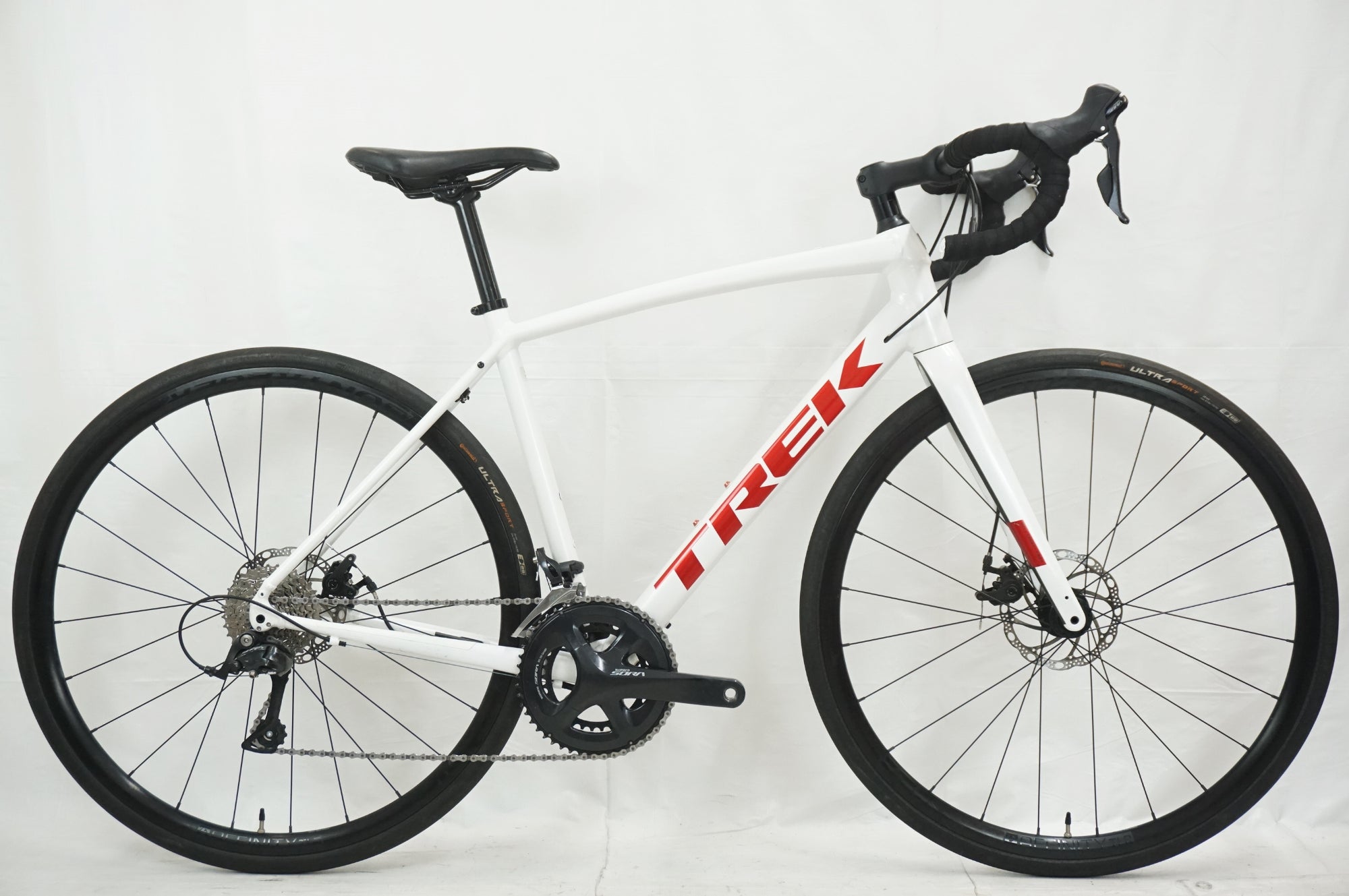 TREK 「トレック」 DOMANE AL3 DISC 2022年モデル ロードバイク / 福岡アイランドシティ店 ｜  バイチャリ公式オンラインショップ 【スポーツ自転車買取販売専門店】