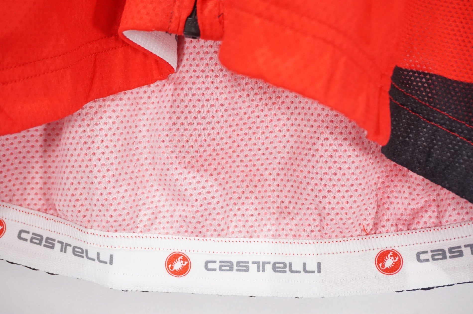 CASTELLI 「カステリ」 Lサイズ ジャージ / AKIBA店