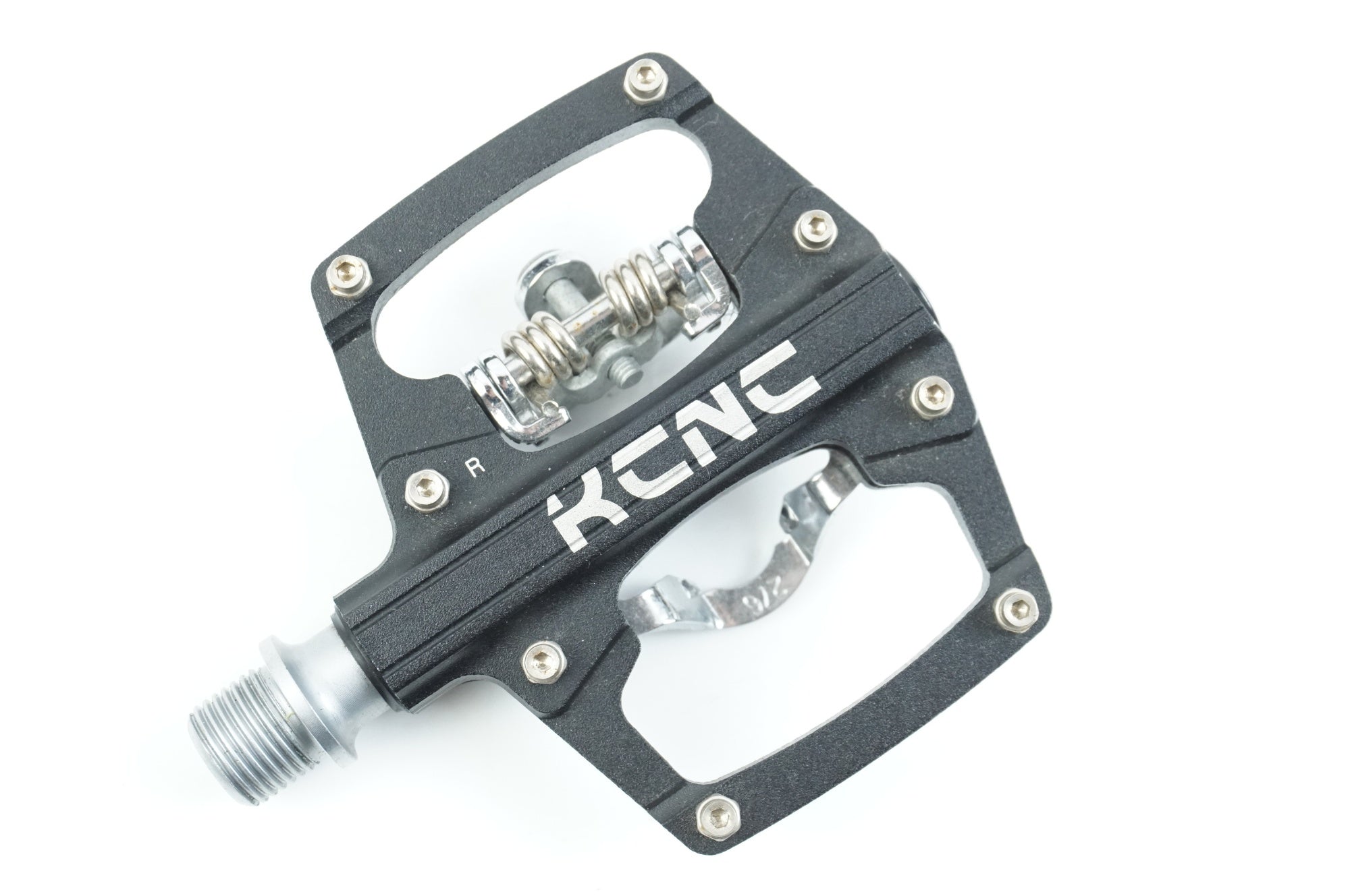 KCNC 「ケーシーエヌシー」 クリップレス プラットフォーム ペダル / 中目黒店