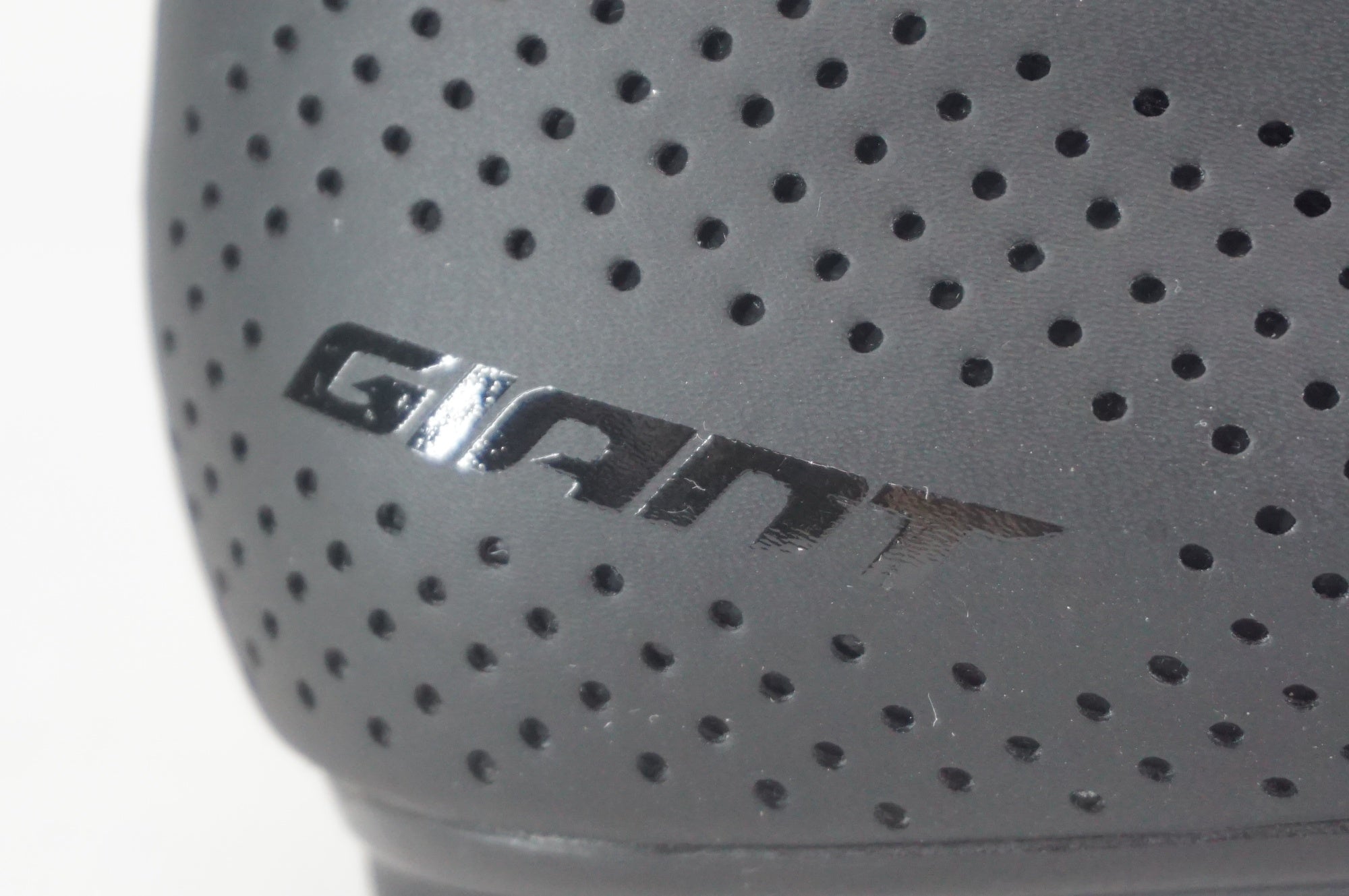 GIANT 「ジャイアント」 BOLT 25.8cm シューズ / 阪急塚口店