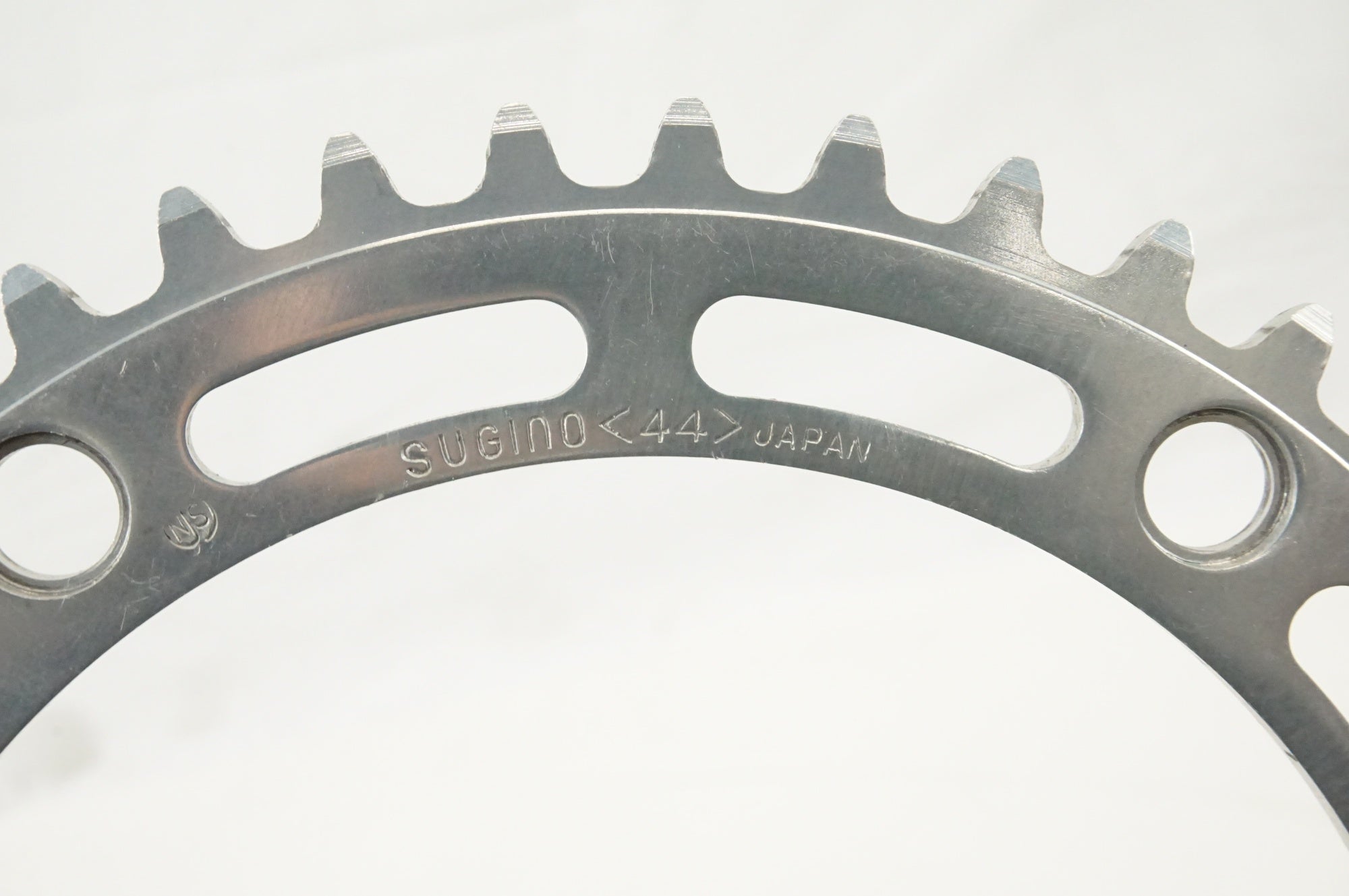 SUGINO 「スギノ」 MIGHTY COMPETITION PCD151 44T 厚歯 チェーンリング / 宇都宮店