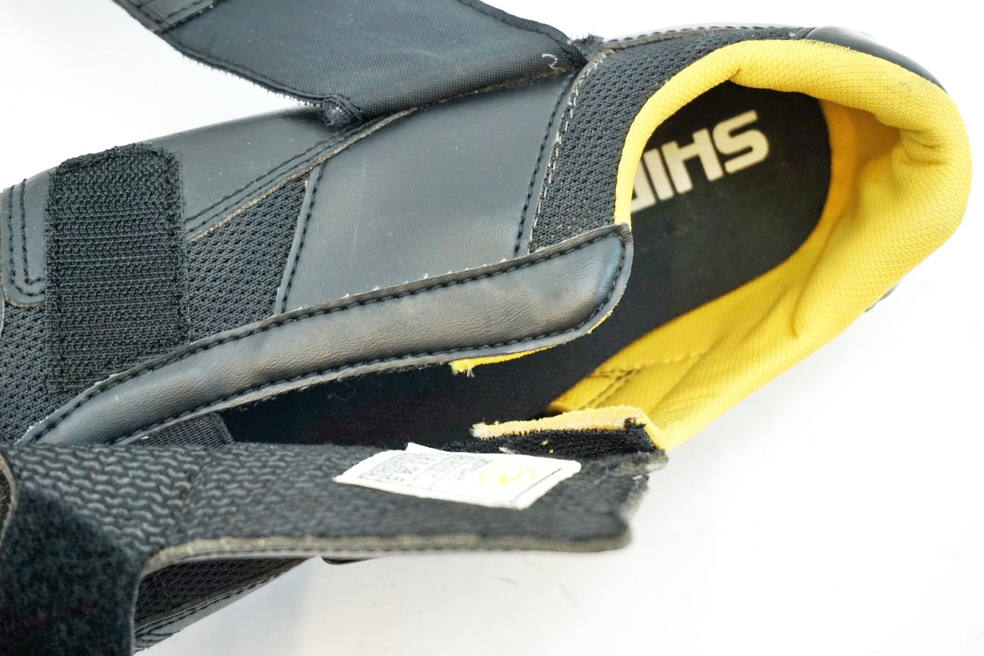 SHIMANO 「シマノ」 SH-R072Y 42サイズ シューズ / 有明ガーデン店