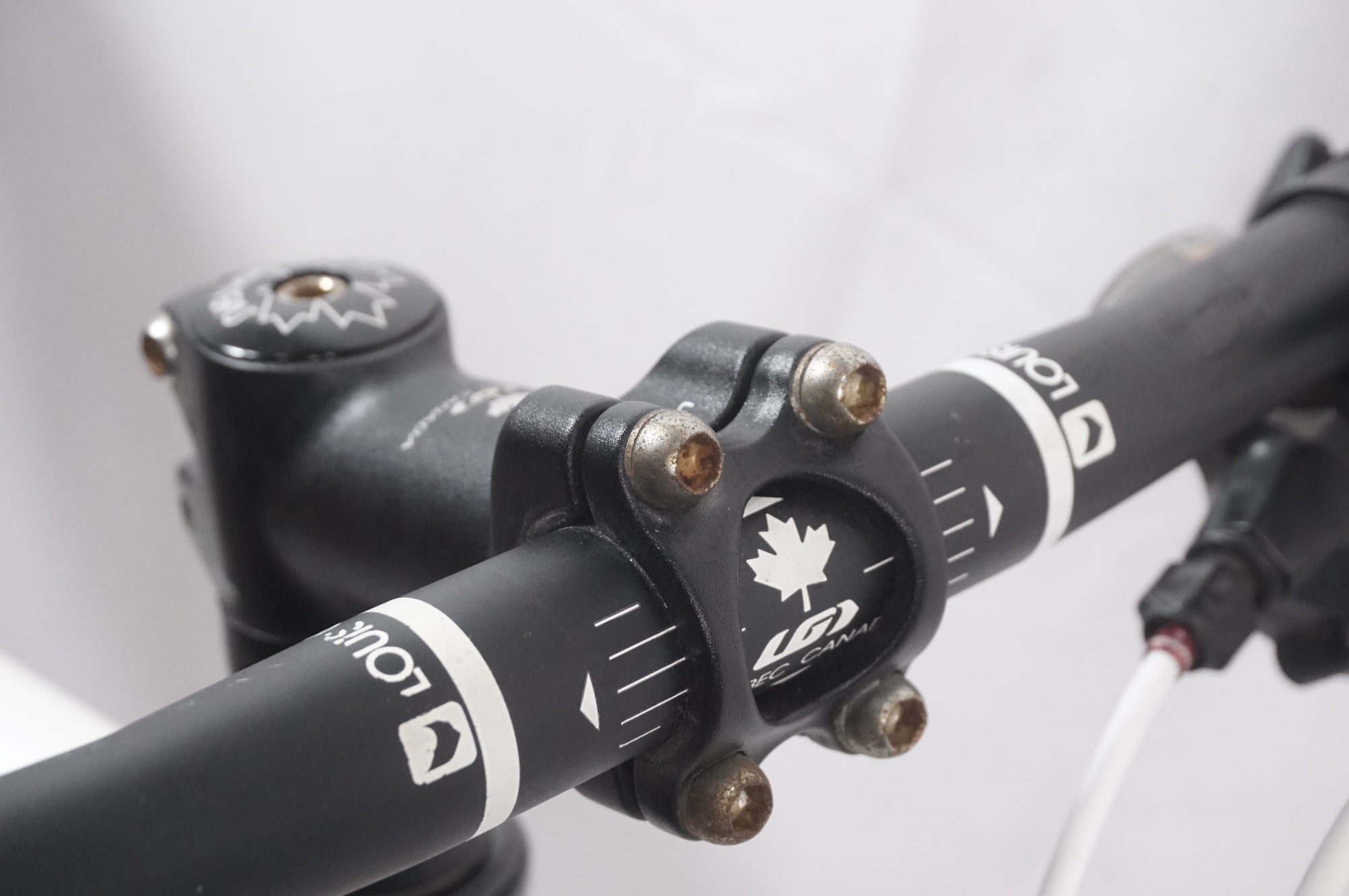 LOUIS GARNEAU 「ルイガノ」 SETTER 8.0 2023年モデル クロスバイク / 中目黒店