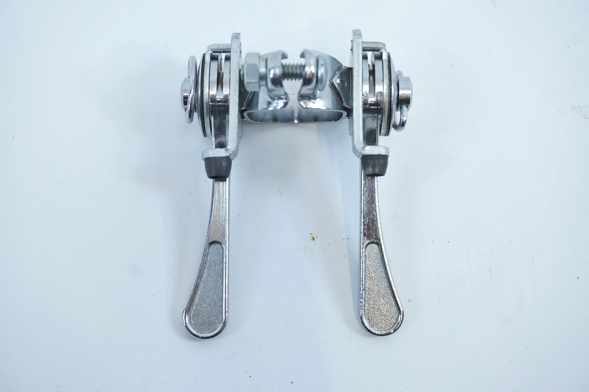 HURET 「ユーレー」 ダブルレバー / 有明ガーデン店