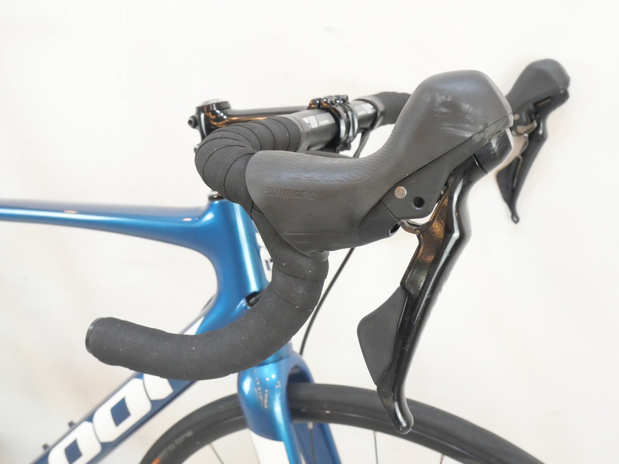 LOOK 「ルック」 785 HUEZ DISC 105 2020年モデル ロードバイク / バイチャリ浦和ベース