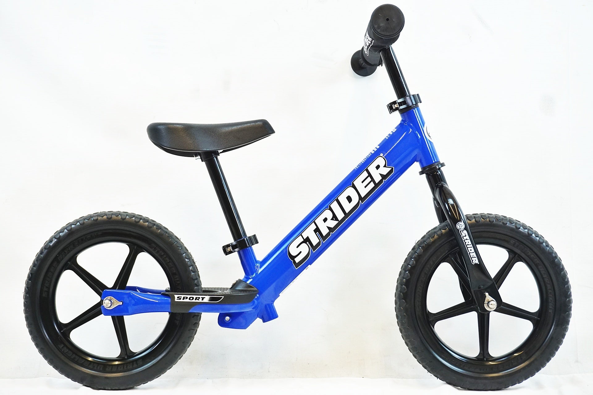 STRIDER 「ストライダー」 12 2023年モデル 12インチ キッズバイク / 有明ガーデン店