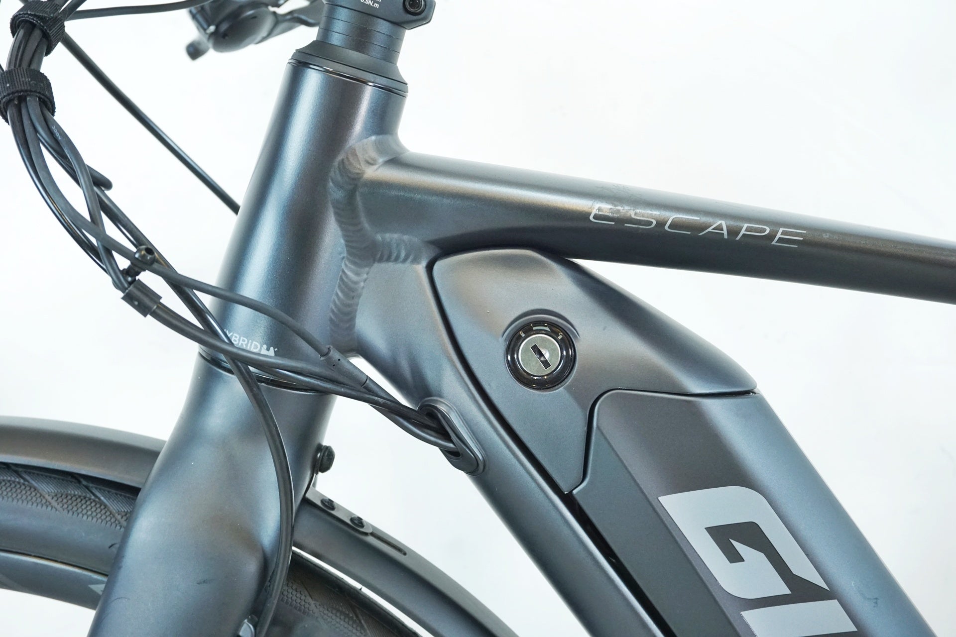 GIANT 「ジャイアント」 ESCAPE R E+ 2023年モデル E-BIKE / 有明ガーデン店