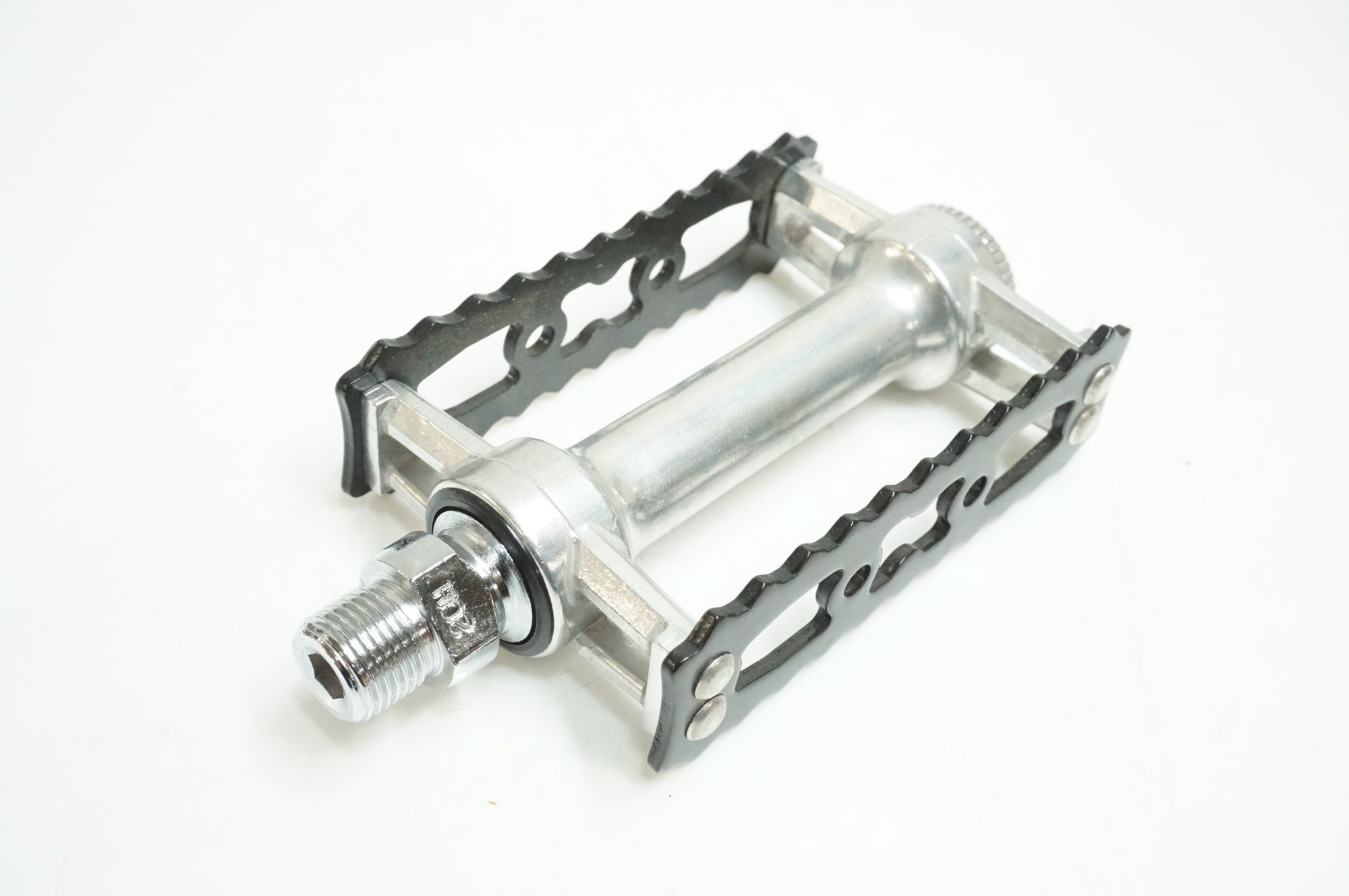 MKS 「ミカシマ」 SYLVAN STREAM ペダル / 大宮店