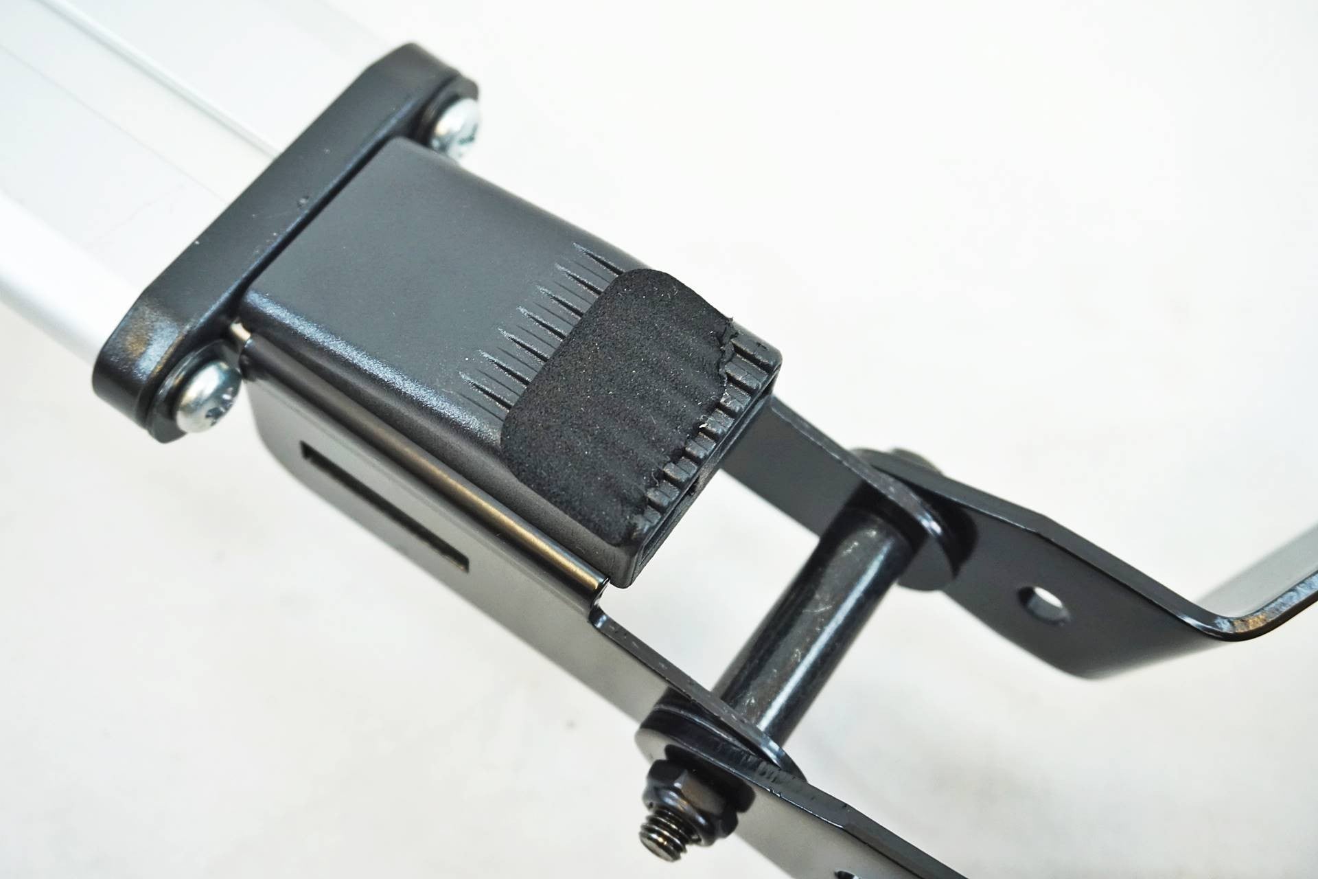 MINOURA 「ミノウラ」 HYBRID ROLLER LIVE RIDE FG220 サイクルトレーナー / 有明ガーデン店