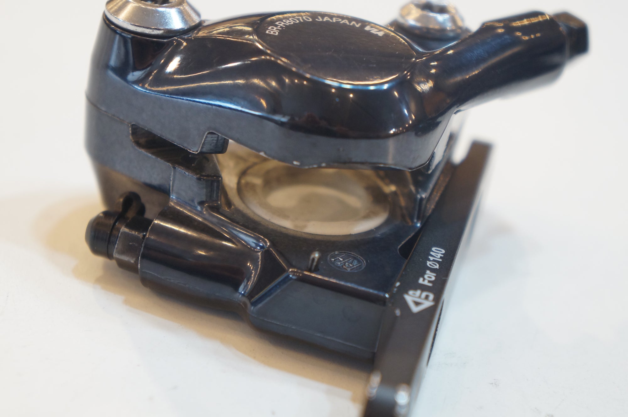 SHIMANO 「シマノ」 ULTEGRA BR-R8070 ディスクブレーキキャリパー / バイチャリ浦和ベース