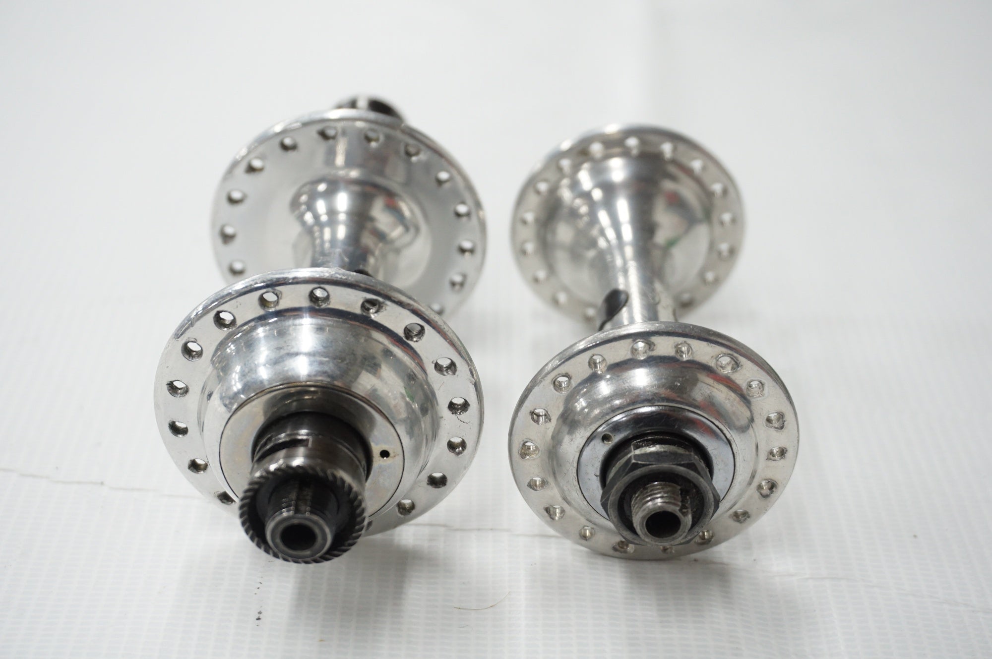 CAMPAGNOLO 「カンパニョーロ」 NUOVO RECORD ハブセット / 阪急塚口店