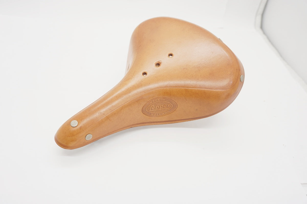 LEPPER 「レッパー」 モデル名不明 サドル / 京都八幡店 ｜ バイチャリ