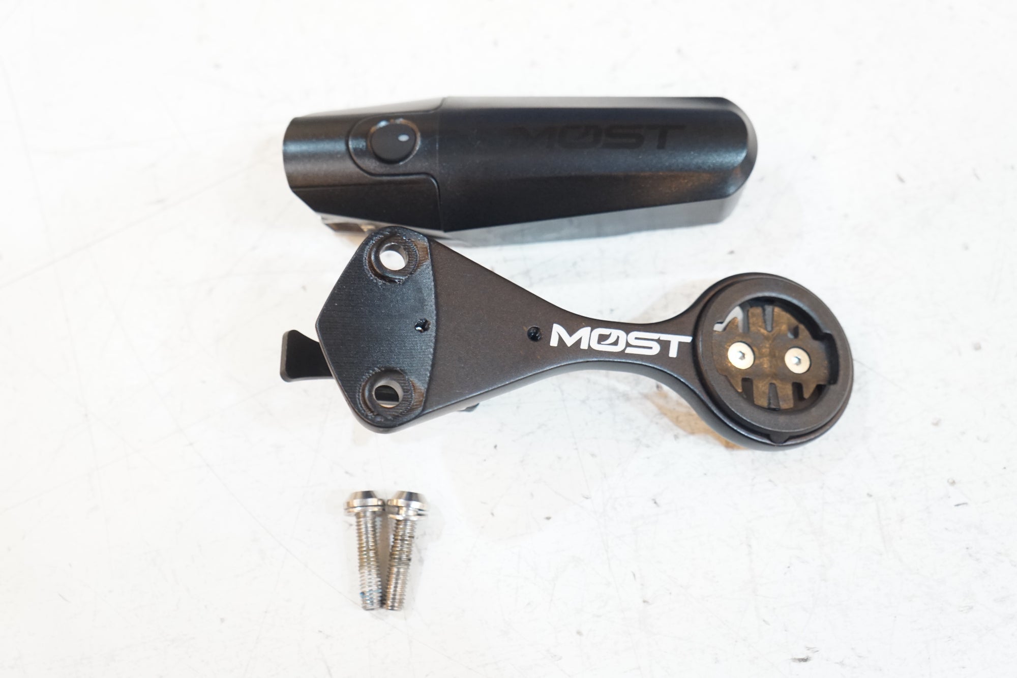 MOST 「モスト」 フロントライト / バイチャリ浦和ベース