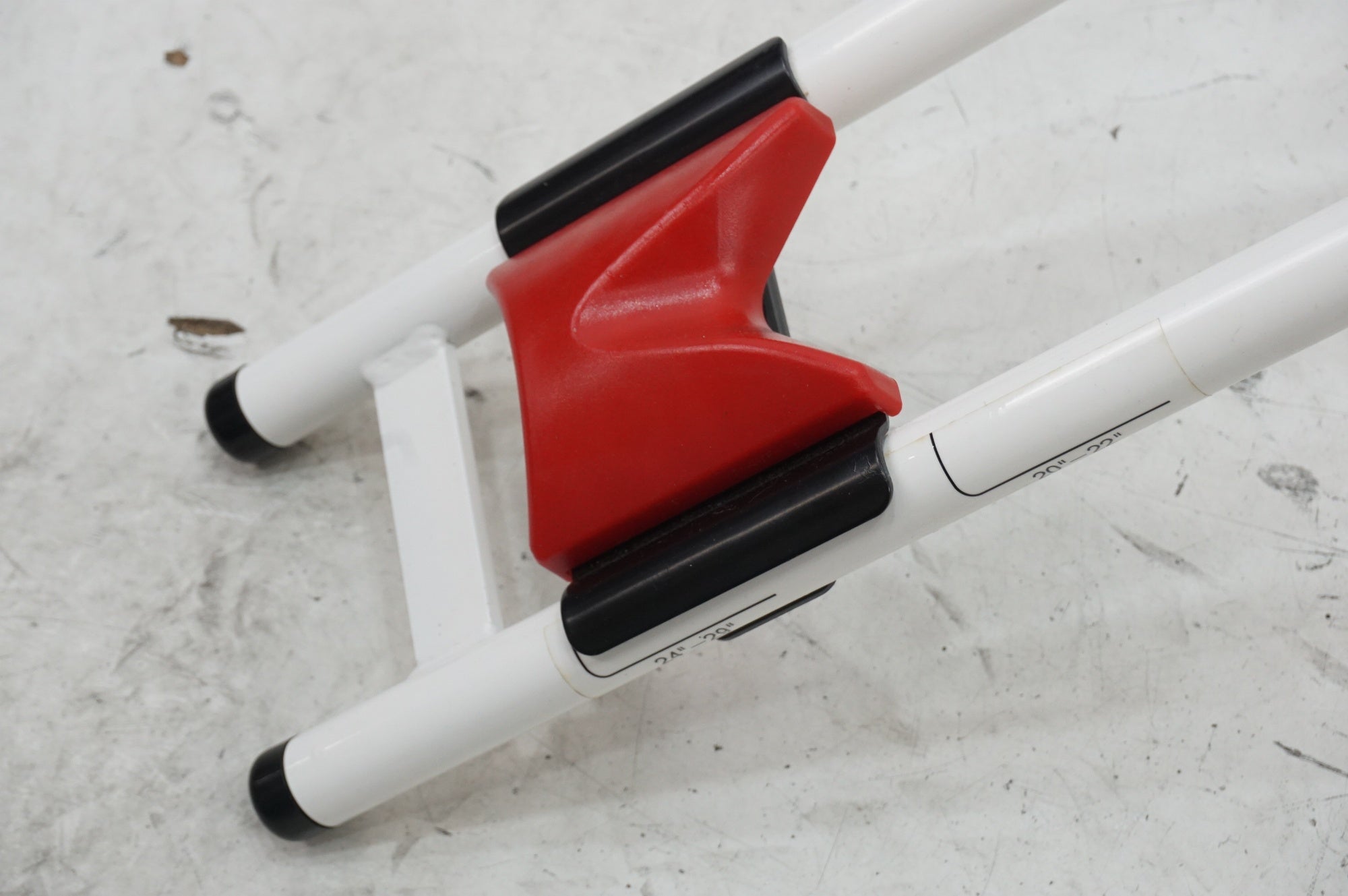 MINOURA 「ミノウラ」 TANCHO ESSE ディスプレイスタンド / 大宮店