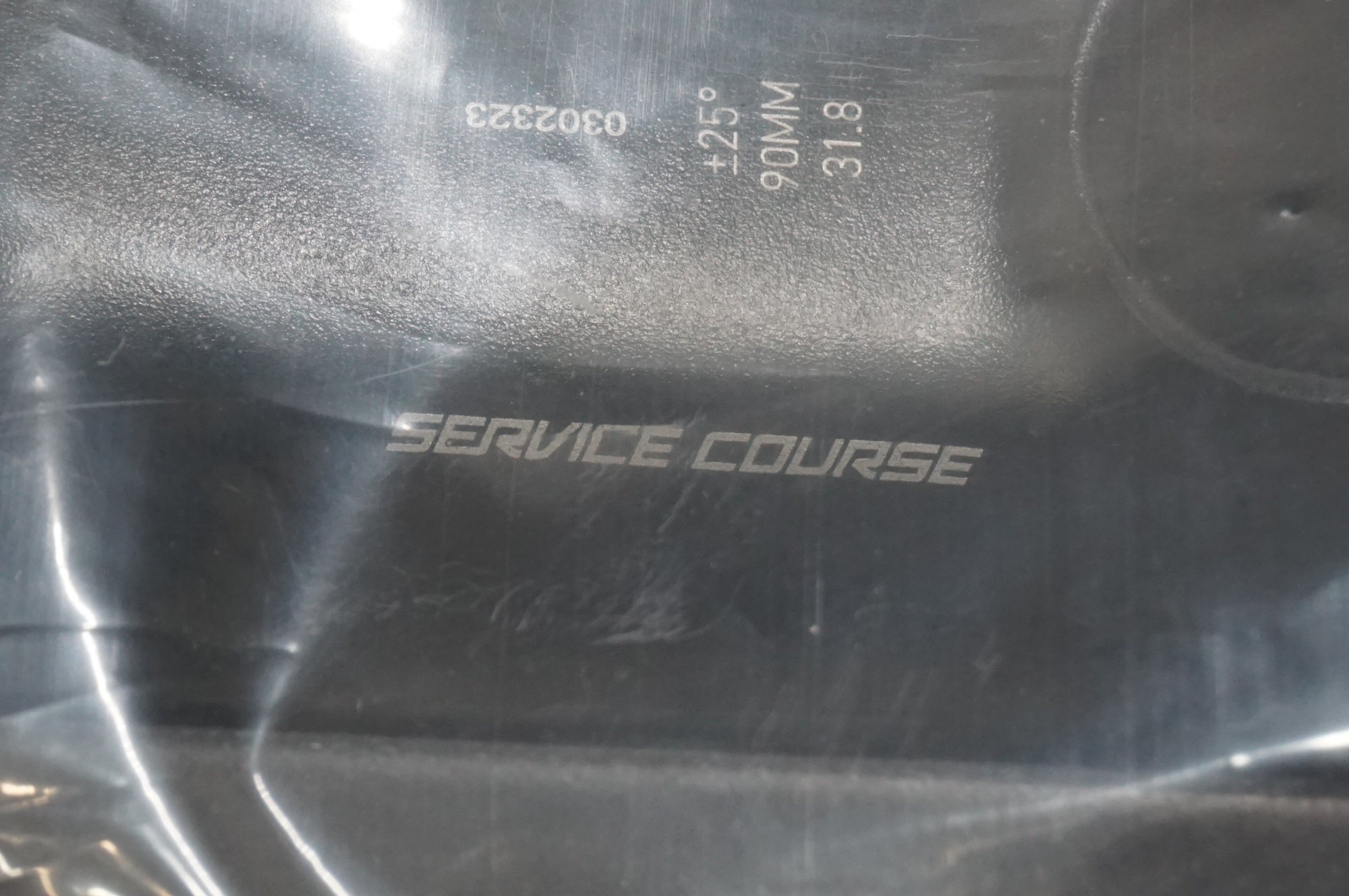 ZIPP 「ジップ」 SURVICE COURCE φ31.8 90mm 25° ステム / 大宮店