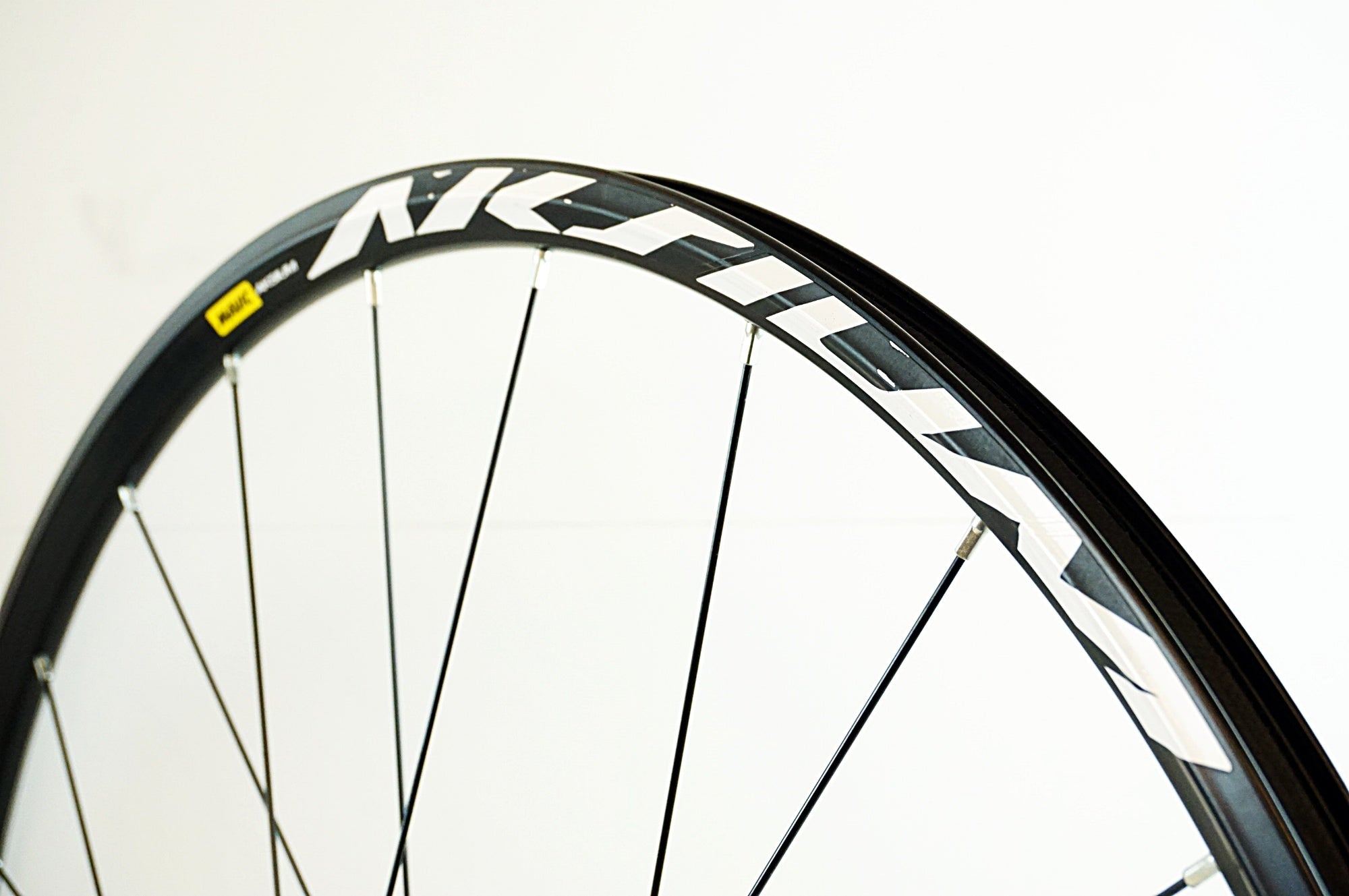 MAVIC 「マビック」 AKSIUM DISC シマノ11S ホイールセット / 浜松店