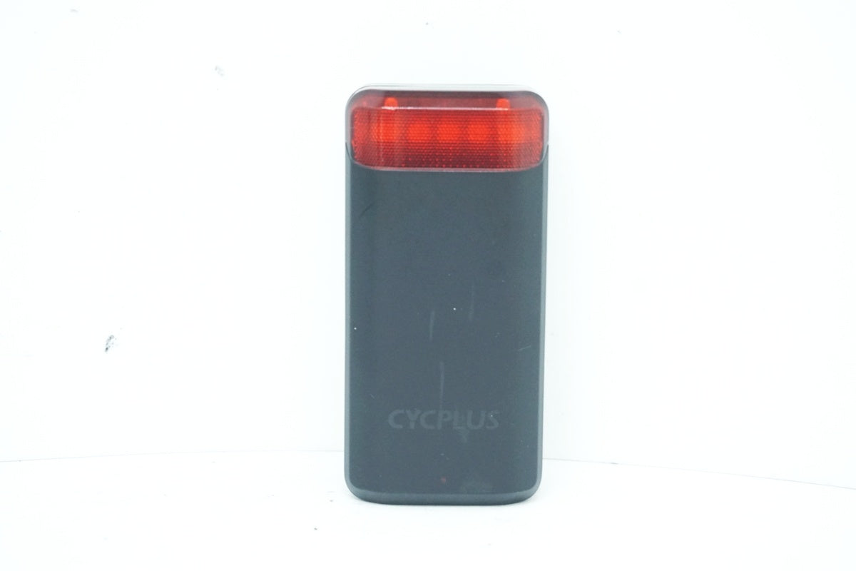 CYCPLUS 「サイクプラス」 L7 RADAR TAIL LIGHT リアライト / 大阪美原北インター店