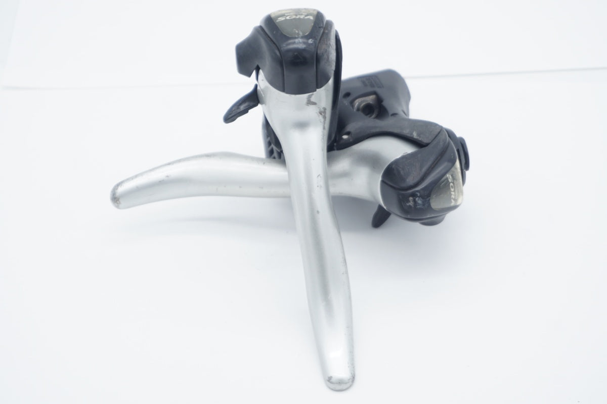 SHIMANO SORA デュアル　コントロール　レバー シマノ SHIMANO SORA デュアルコントロールレバー ST-R3030 3x9S