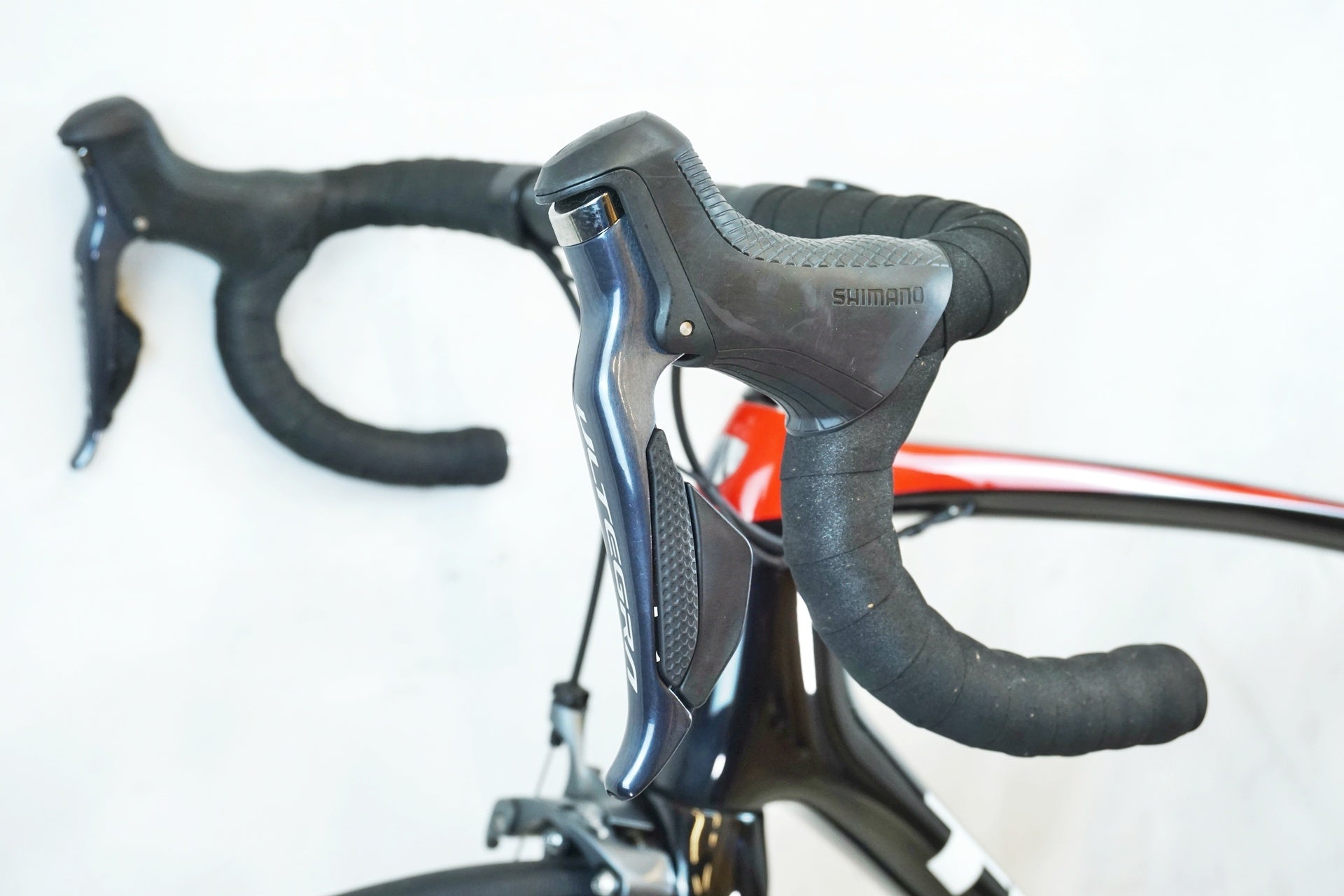 TREK 「トレック」 EMONDA SLR H2 2018年モデル ロードバイク / 有明ガーデン店
