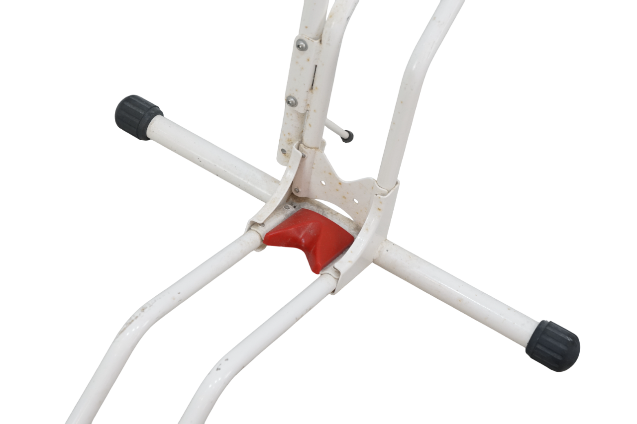 MINOURA 「ミノウラ」 ESSE スタンド / バイチャリ浦和ベース