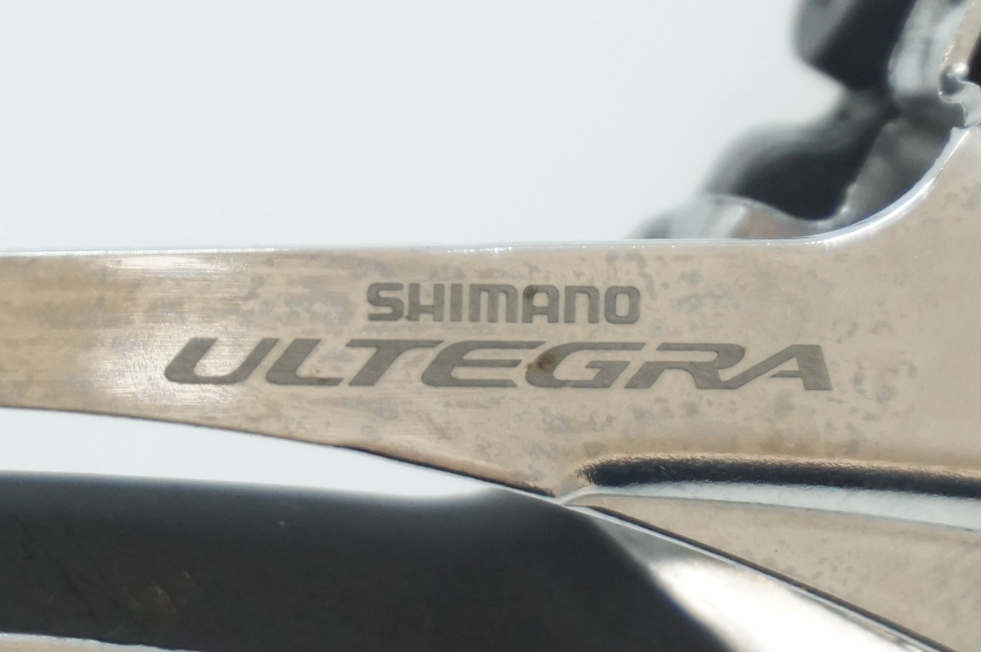 SHIMANO 「シマノ」 ULTEGRA FD-6800 フロントディレイラー / 福岡店