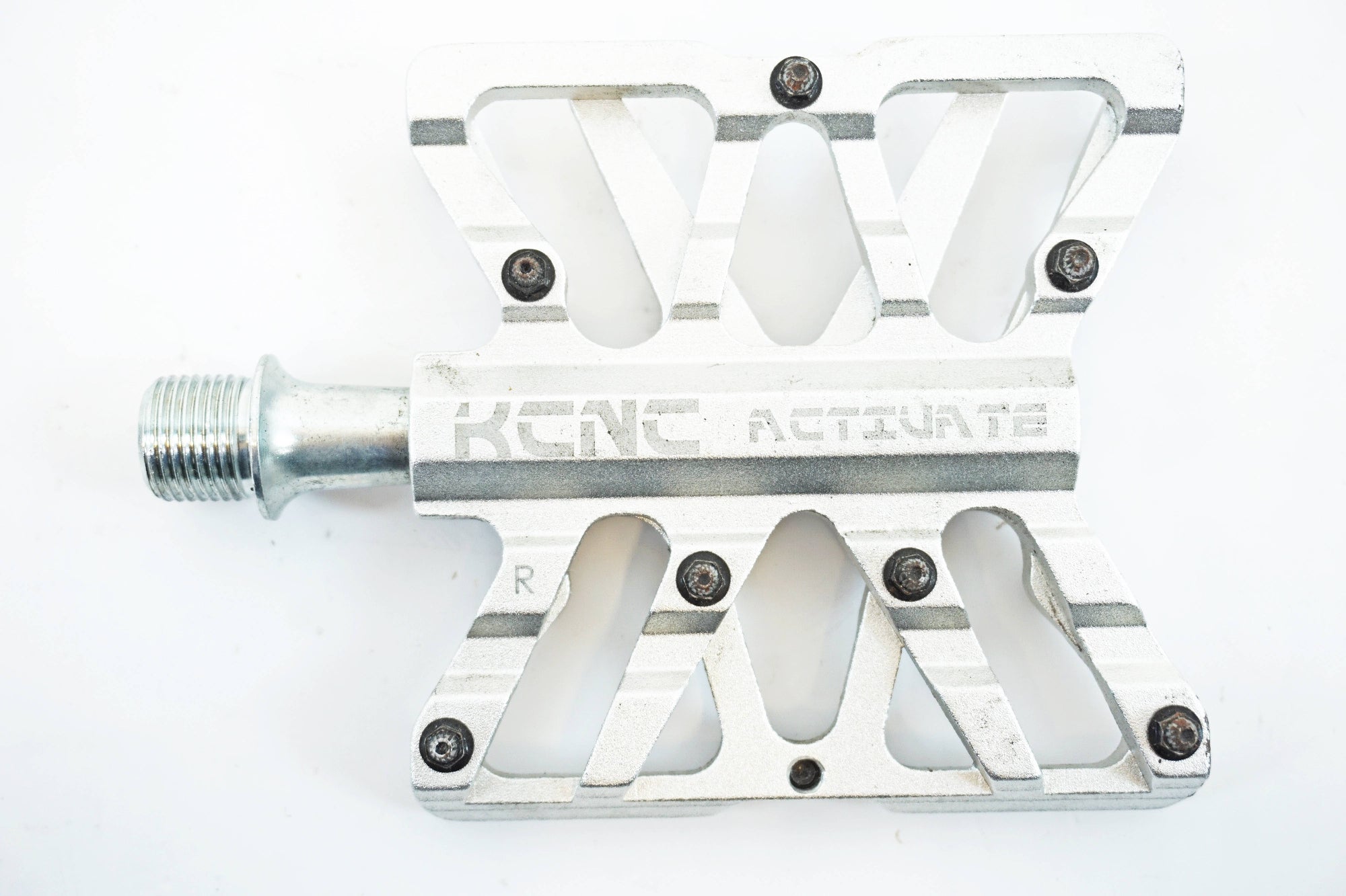 KCNC 「ケーシーエヌシー」 アクティベート KPED 12 CNC ペダル / 有明ガーデン店