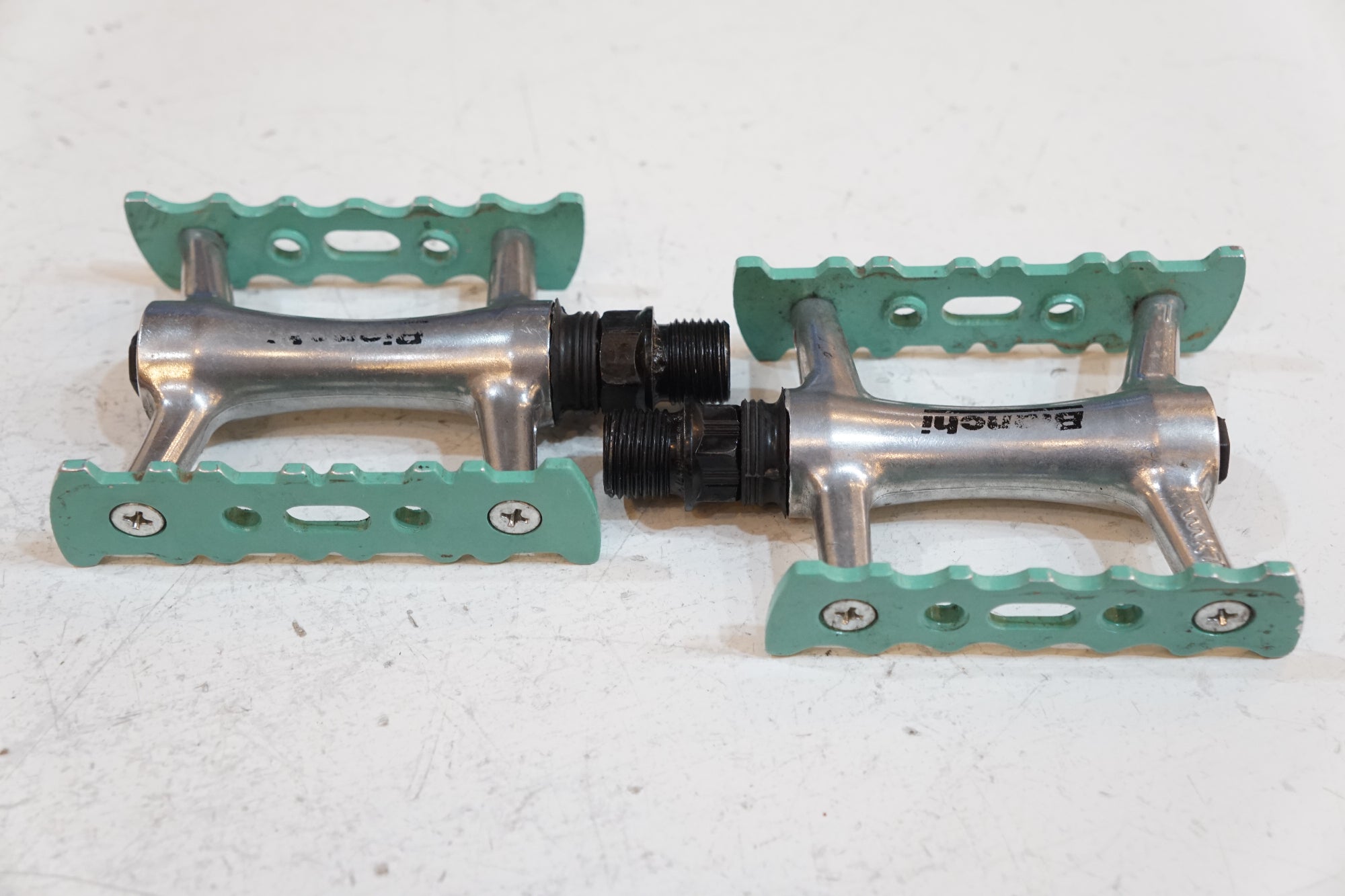 BIANCHI 「ビアンキ」 ペダル / バイチャリ浦和ベース