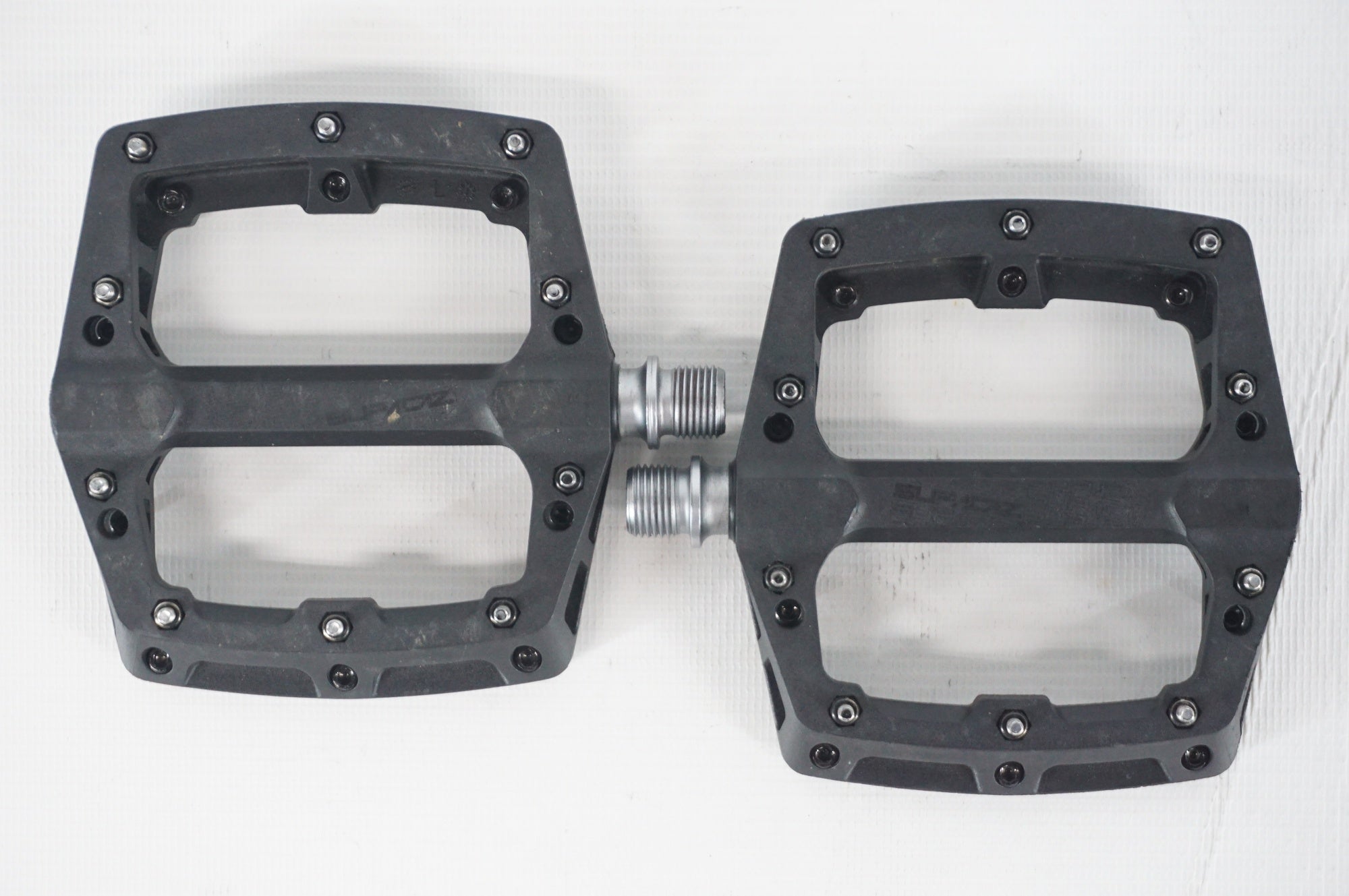 SUPACAZ 「スパカズ」 ペダル / 阪急塚口店