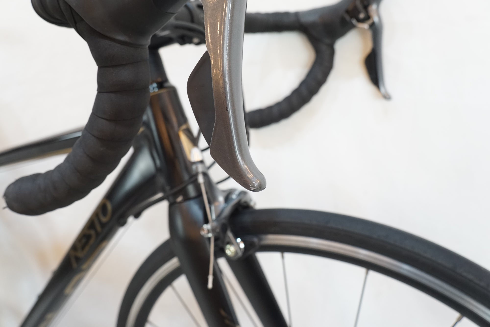 NESTO 「ネスト」 FALAD PRO 2021年モデル ロードバイク / バイチャリ浦和ベース