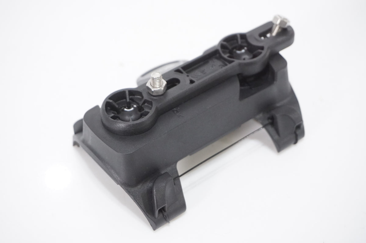 FIDLOCK 「フィドロック」 TWIST UNI CONNECTOR ボトルケージ / AKIBA店