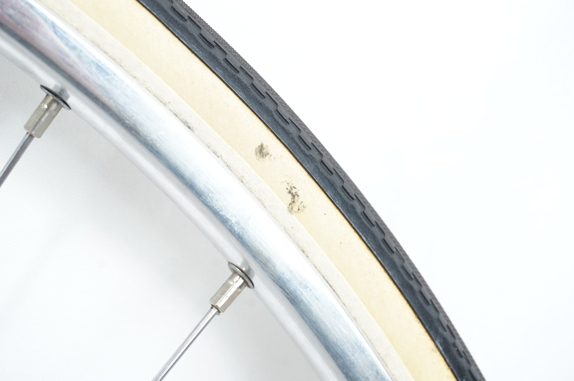 SHIMANO 「シマノ」 DURA-ACE HB-7600 / ARAYA 16B RED シングル 手組 ホイールセット / 中目黒店