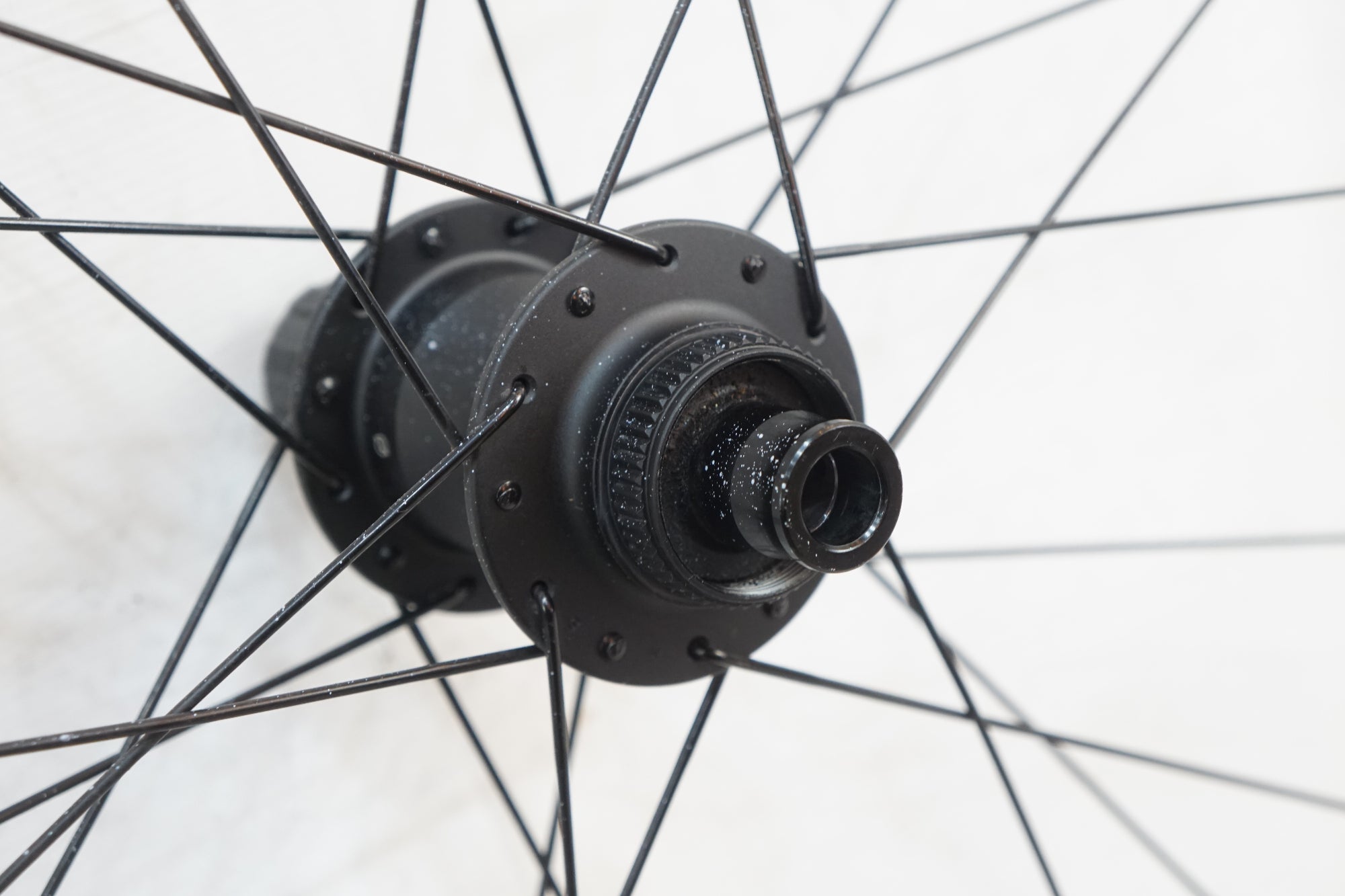 BONTRAGER 「ボントレガー」 PARADIGM COMP DISC シマノ11速 ホイールセット / バイチャリ浦和ベース