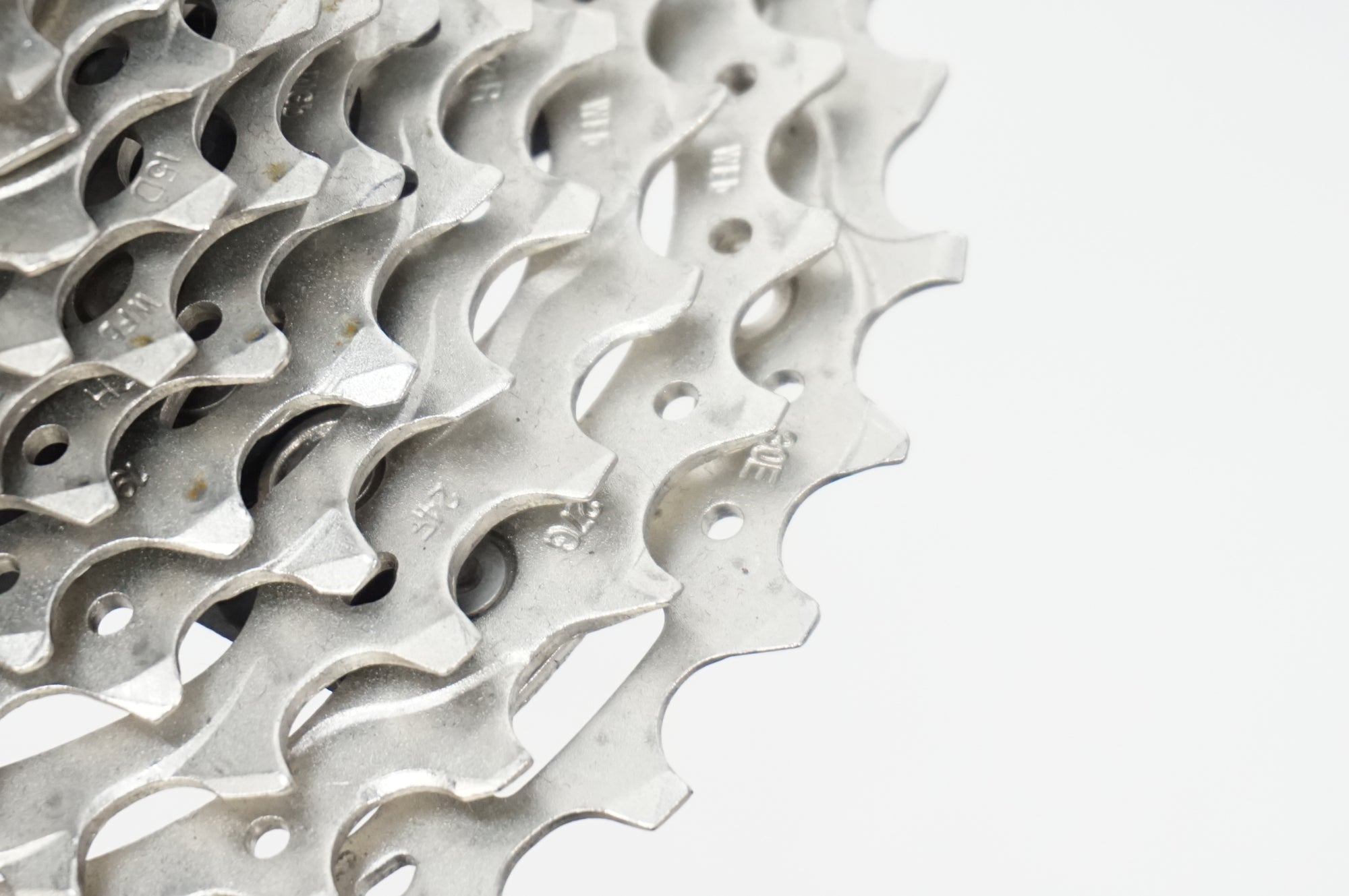 SHIMANO 「シマノ」 ULTEGRA CS-R8101 11-30T スプロケット / 川越店