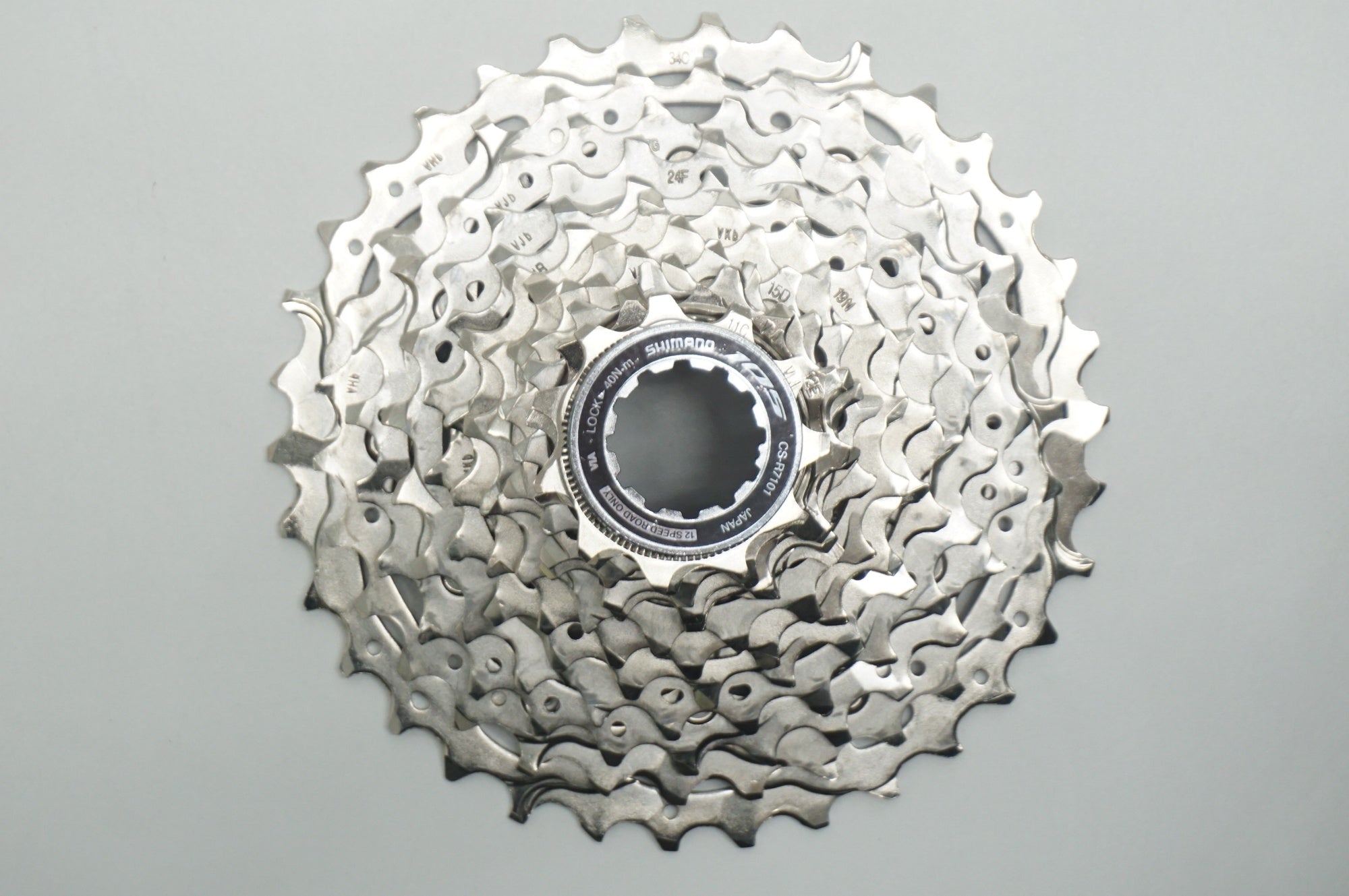 Shimano天平　お値引き無し　今週末で削除 SHIMANO 「シマノ」 105 CS-R7101 11-34T スプロケット / 福岡店