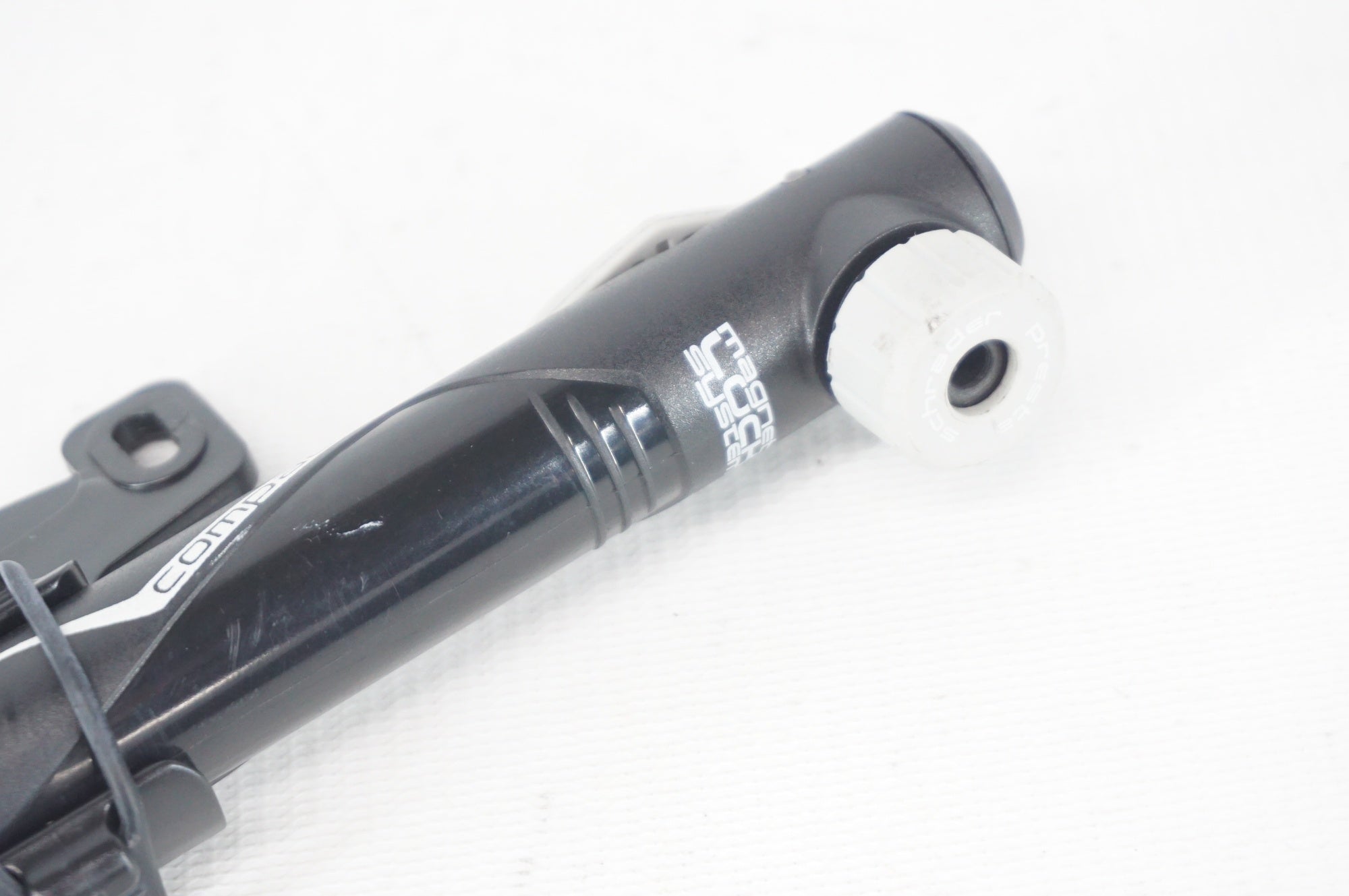 SHIMANO 「シマノ」 PRO COMPACT MINI PUMP 携帯空気入れ / 阪急塚口店