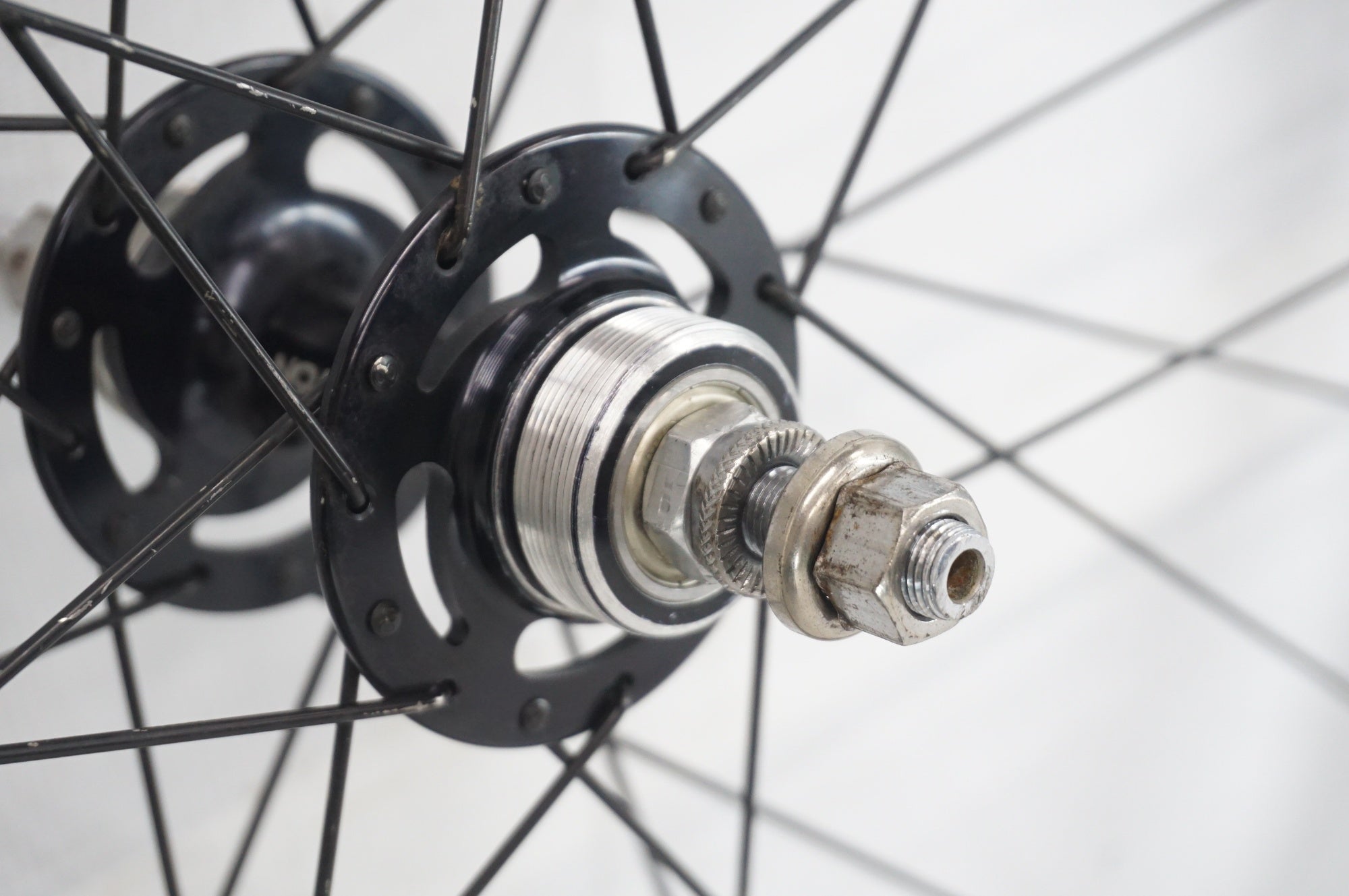 AVENTON 「アヴェントン」 シングル 純正ホイールセット / 阪急塚口店