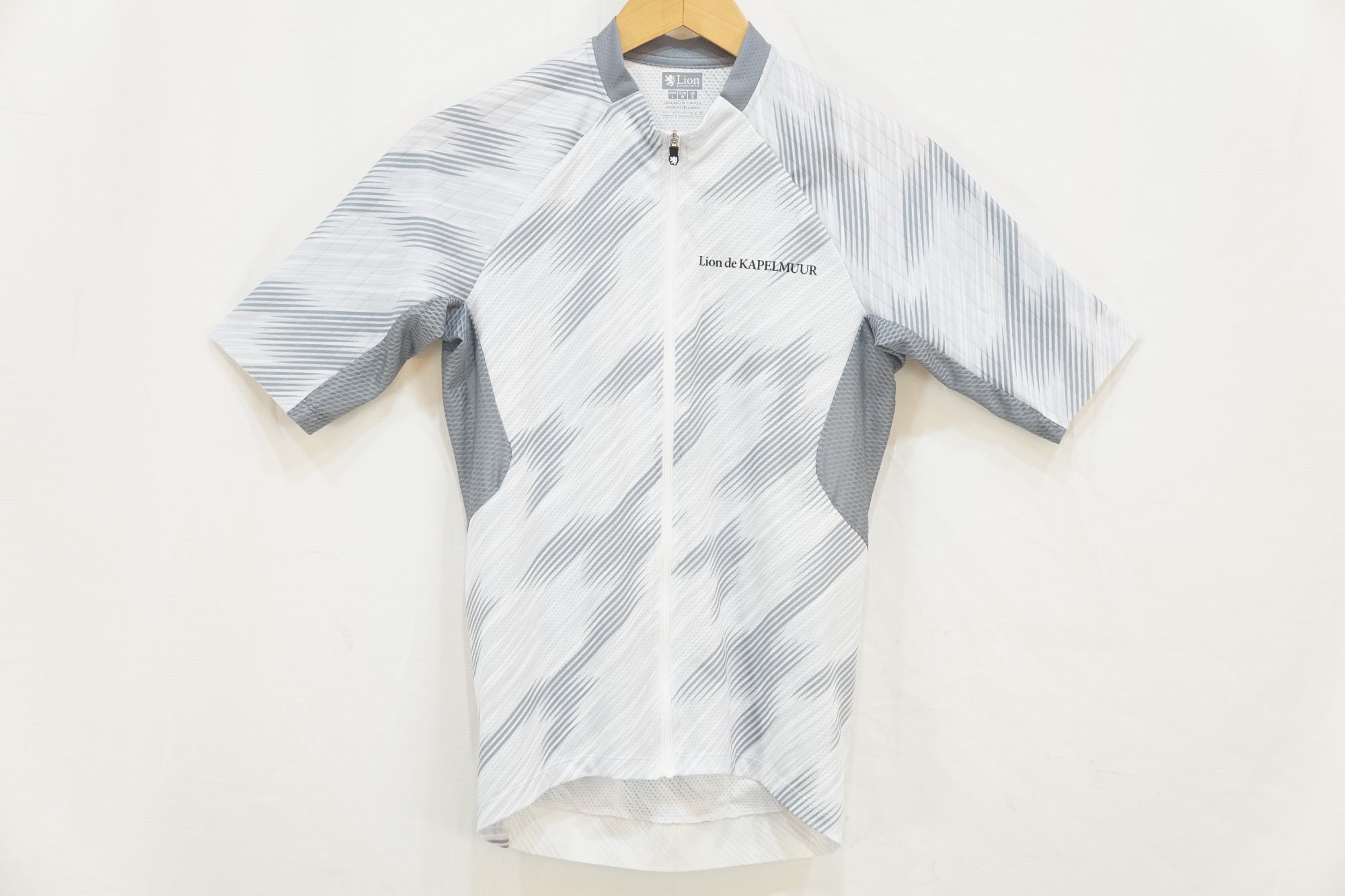 KAPELMUUR 「カペルミュール」 Lサイズ サイクルジャージ / バイチャリ浦和ベース