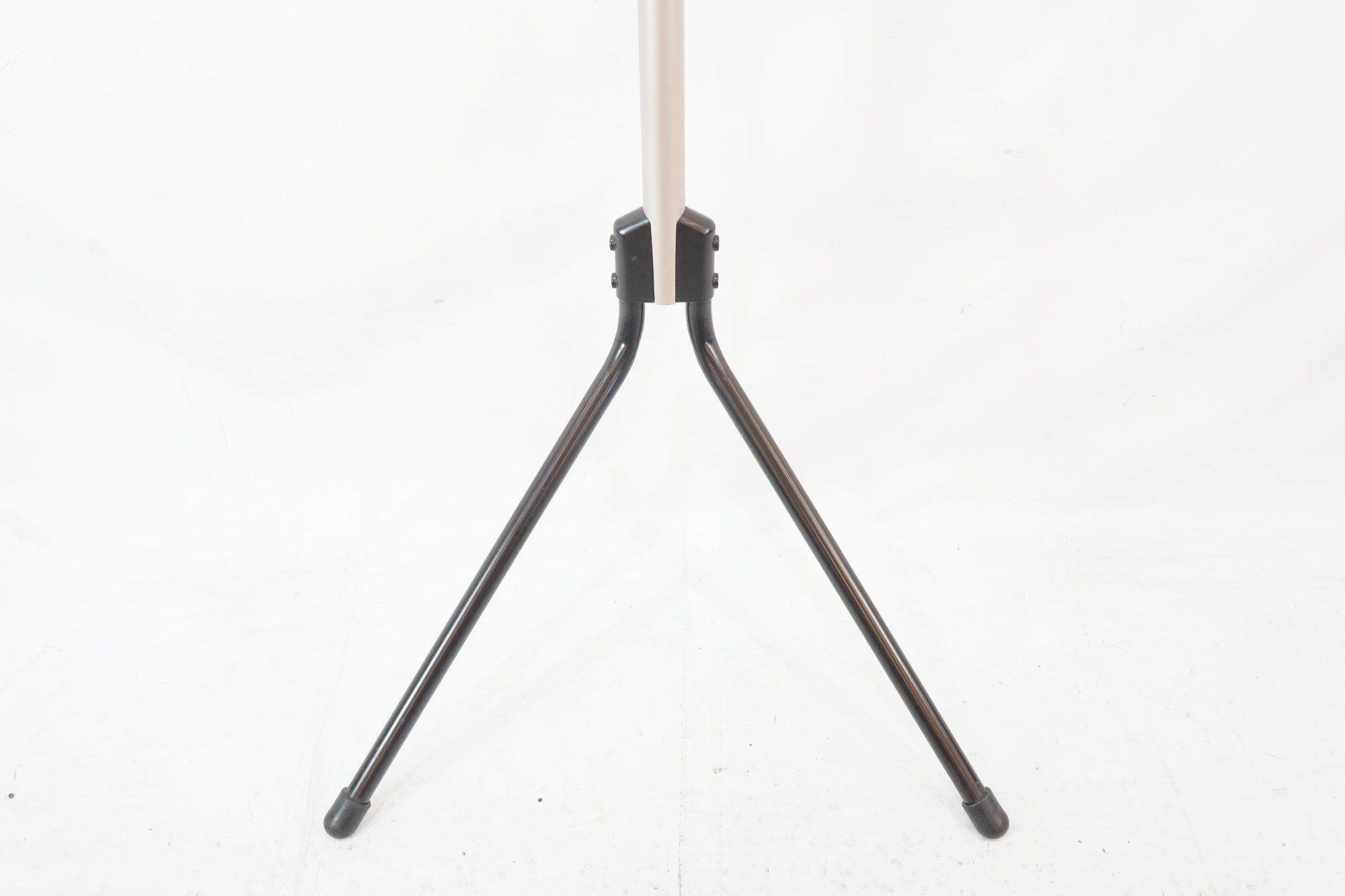 MINOURA 「ミノウラ」 グラビティスタンド2 壁立て掛け式スタンド / バイチャリ浦和ベース