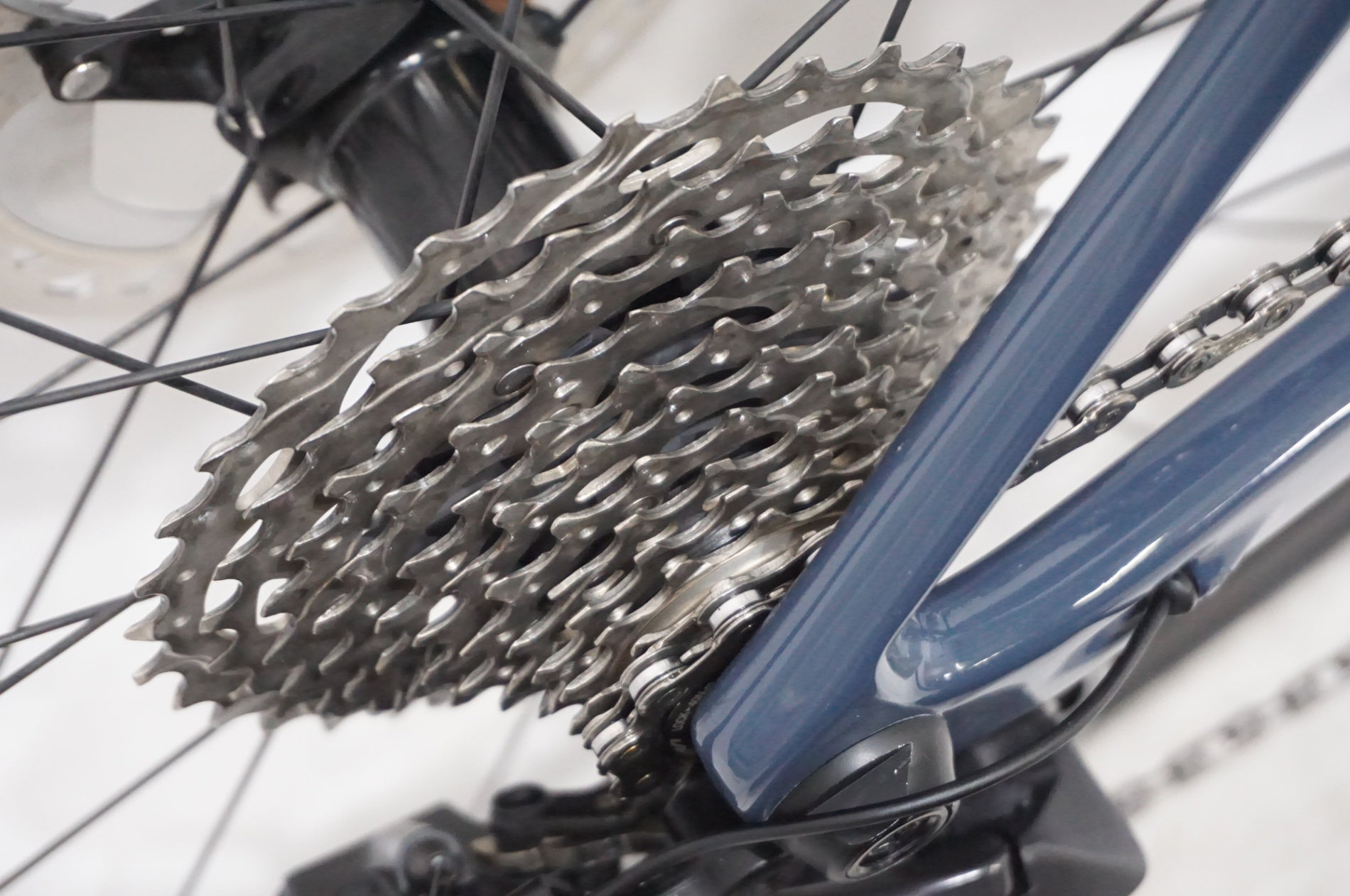FOCUS 「フォーカス」 IZALCO MAX 9 ULTEGRA Di2 2021年モデル ロードバイク / AKIBA店