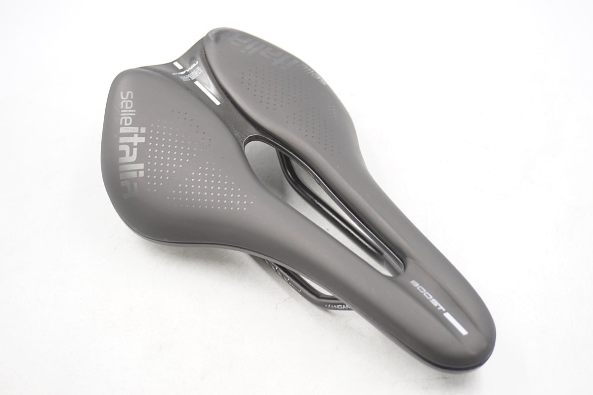 SELLE ITALIA 「セライタリア」 NOVUS BOOST EVO サドル / 奈良店