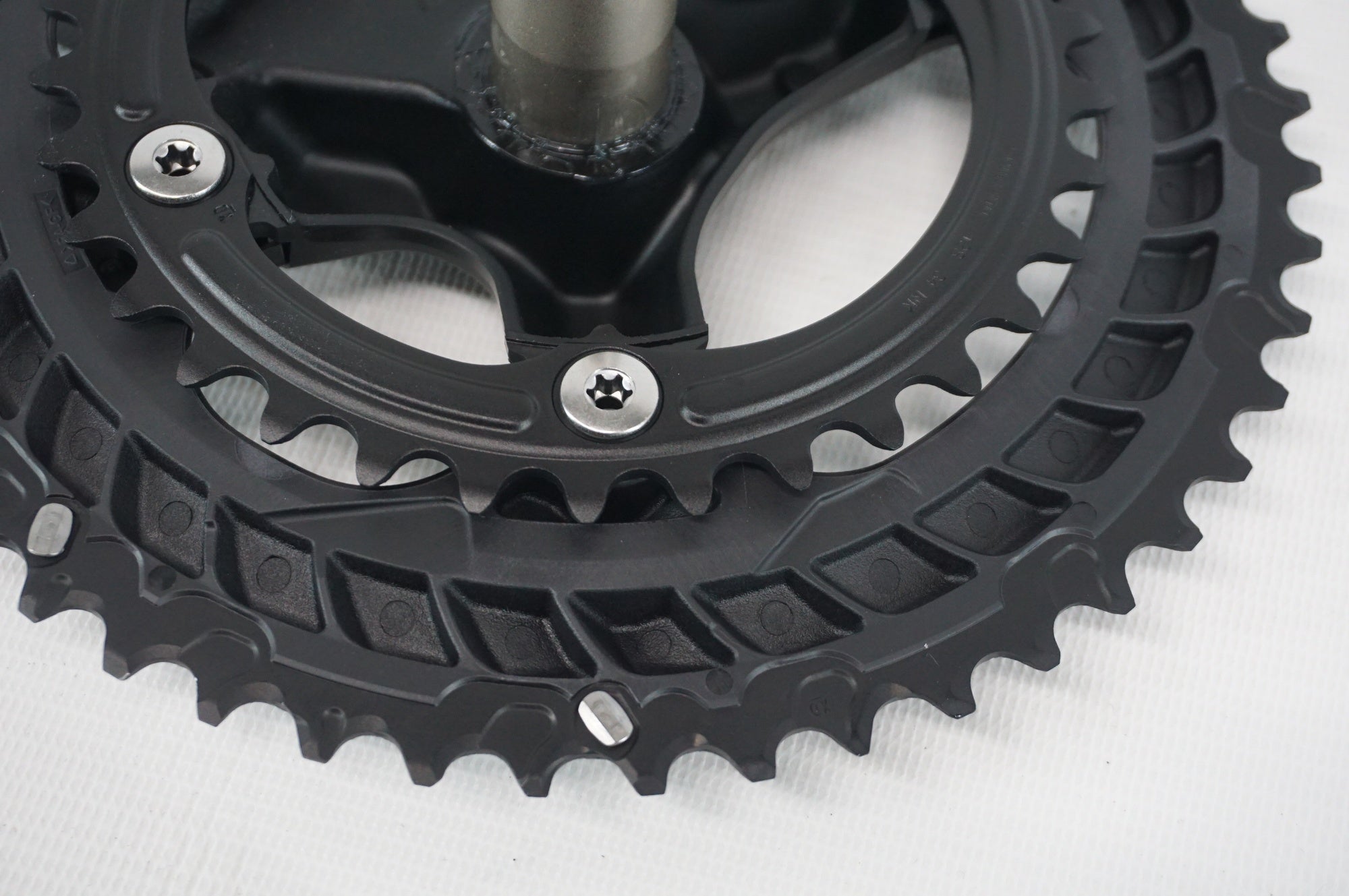 SHIMANO 「シマノ」 105 FC-R7100 50-34T 170mm クランクセット / 阪急塚口店