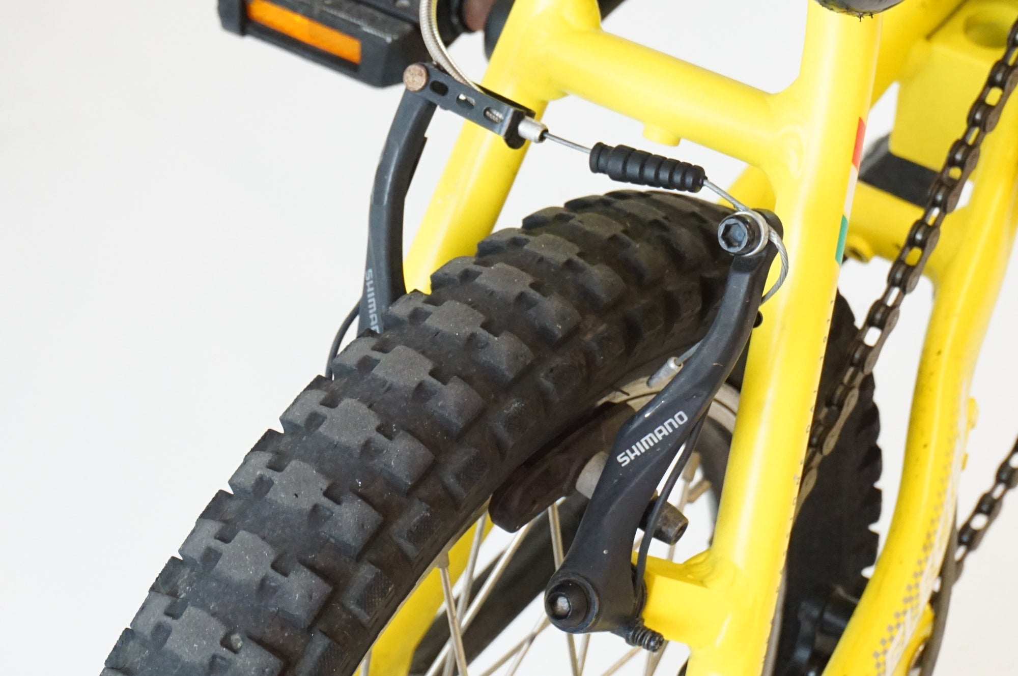BENELLI 「ベネリ」 MINI FOLD 16 DIRT 2022年モデル 電動アシスト自転車 / 浜松店