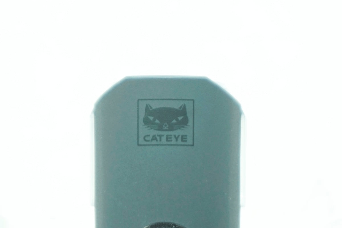 CATEYE 「キャットアイ」 SYNC CORE フロントライト / 大阪門真店