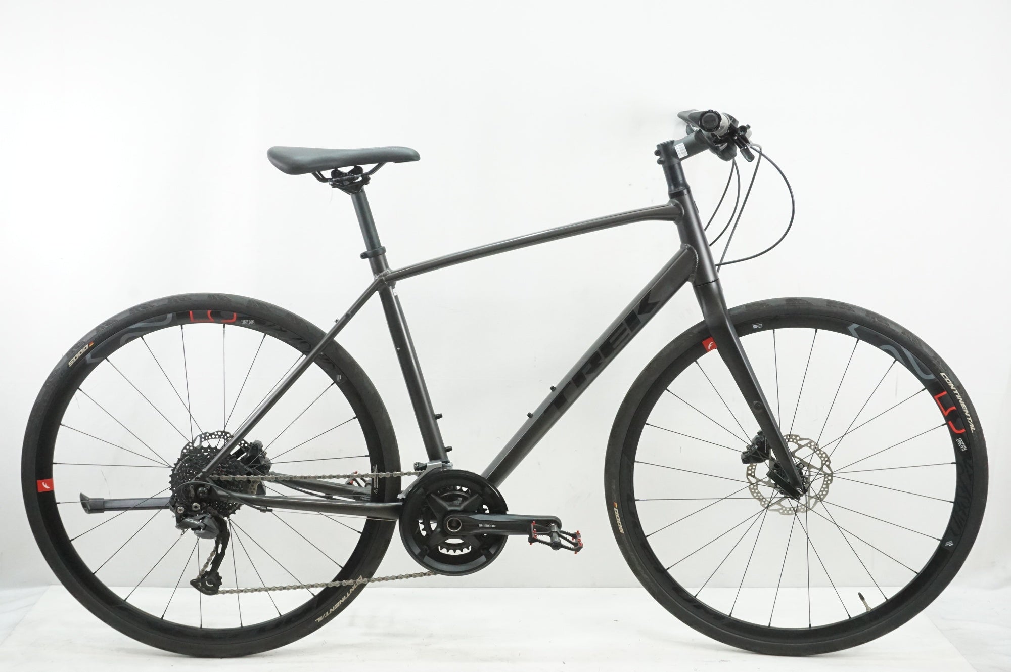 TREK 「トレック」 FX3 DISC 2021年モデル カスタム クロスバイク / 大宮店